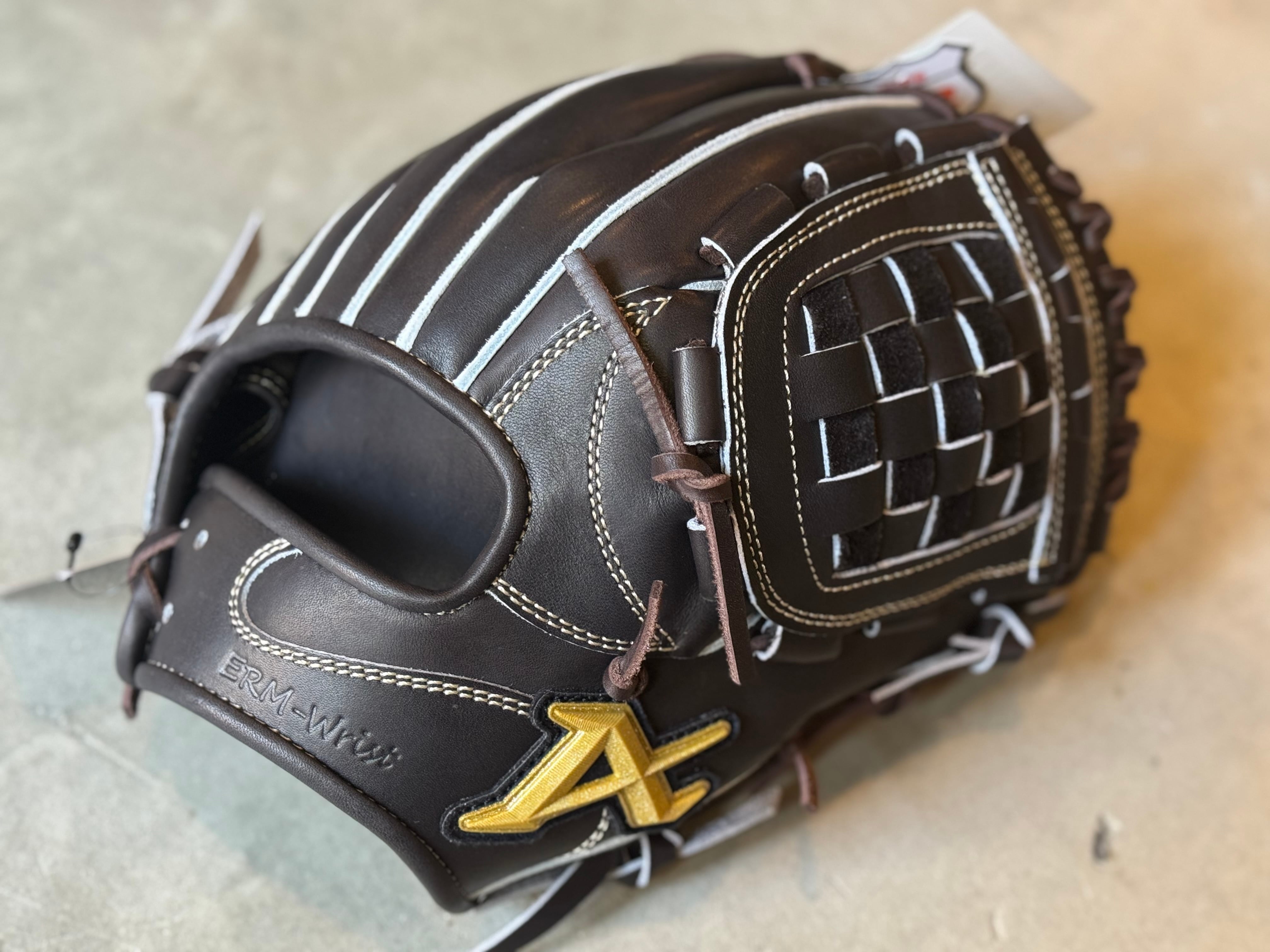 限定モデル NEO PROFESSIONAL LINE【ATOMS】硬式用グローブ 内野手用