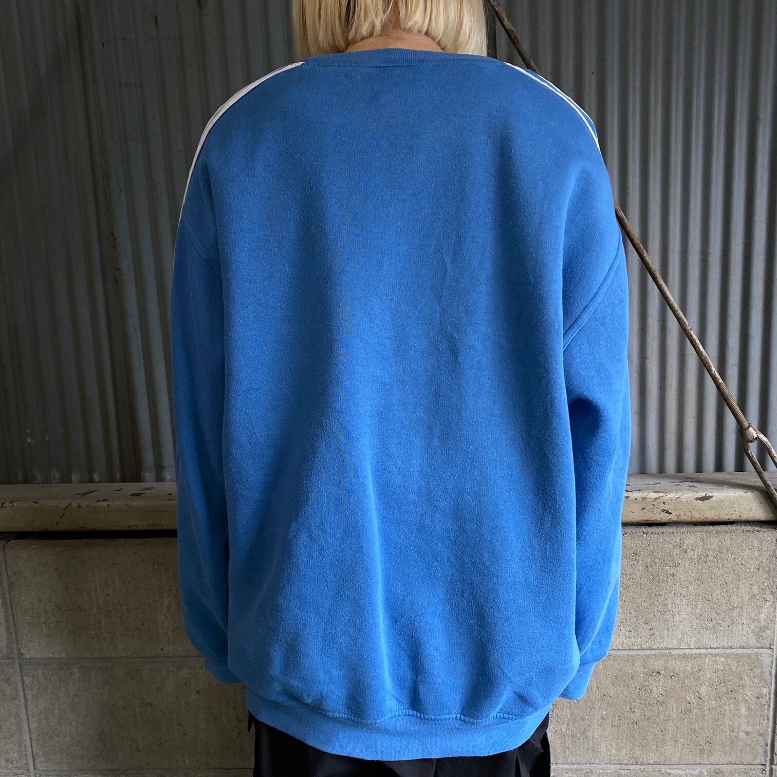 90年代 adidas アディダス ワンポイントロゴ 刺繍 スウェット メンズL