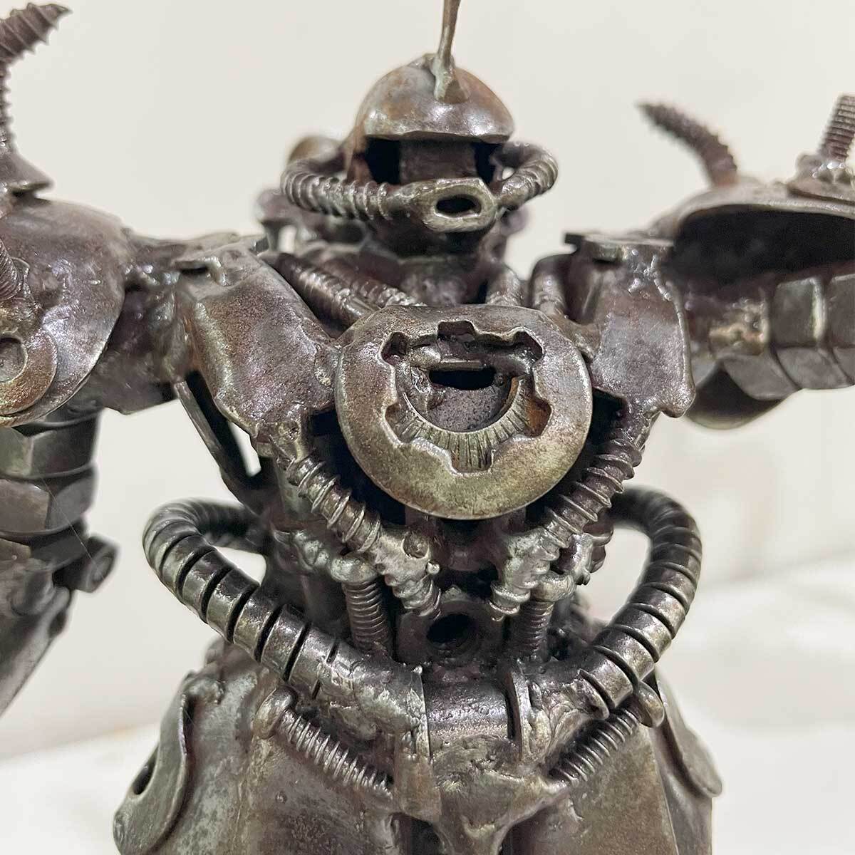 が*ん様 メタルアート 鉄屑アート スクラップアート グフカスタム風