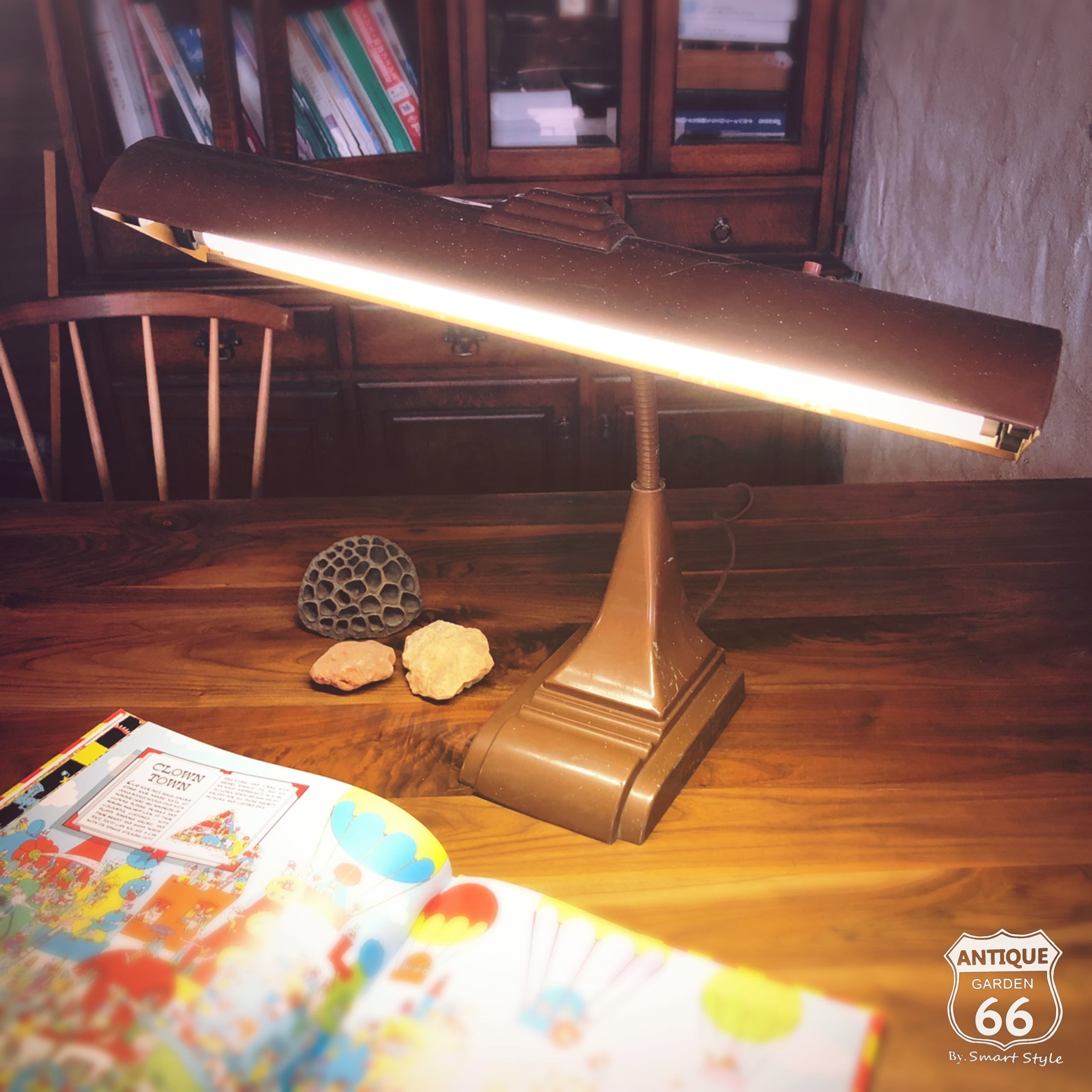 ART SPECIALTY社 アメリカ ヴィンテージ デスクライト 蛍光灯 2灯