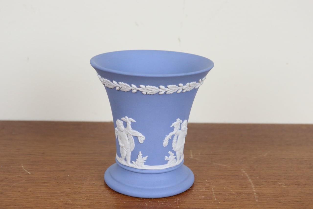 ウェッジウッド ジャスパー 花瓶 ピンク フラワーベース WEDGWOOD
