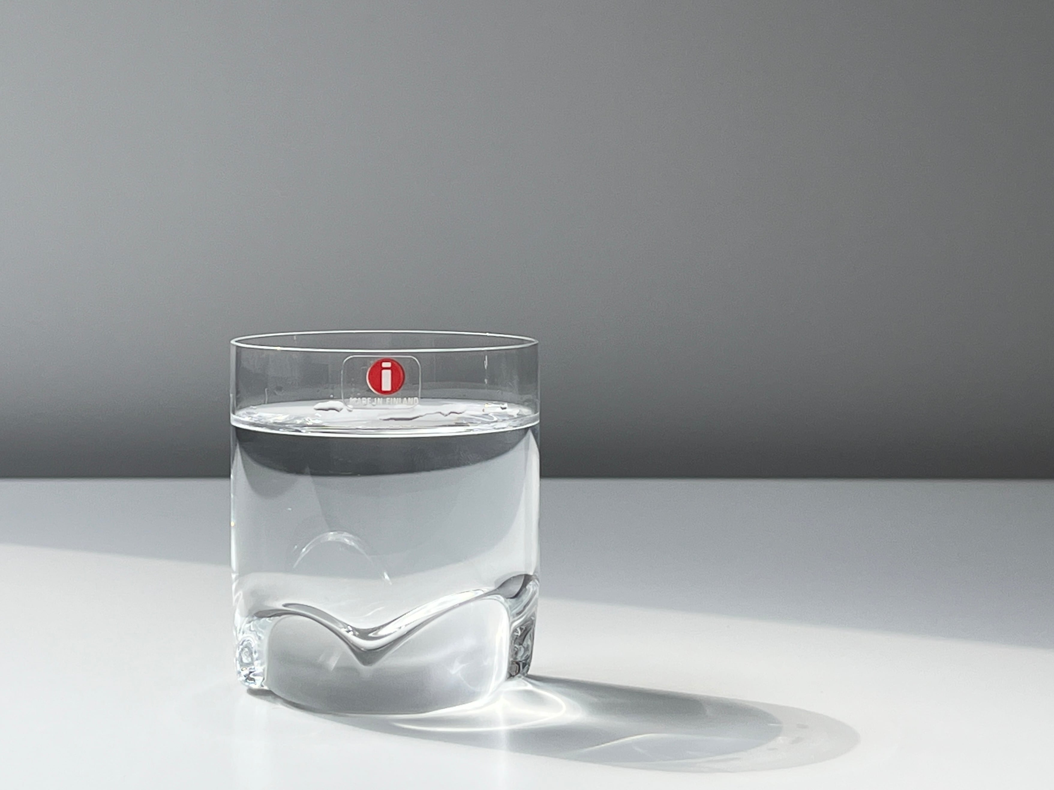 Jorma Vennola/ヨルマ・ヴェンノラ | kauniit asiat（カウニートアシ