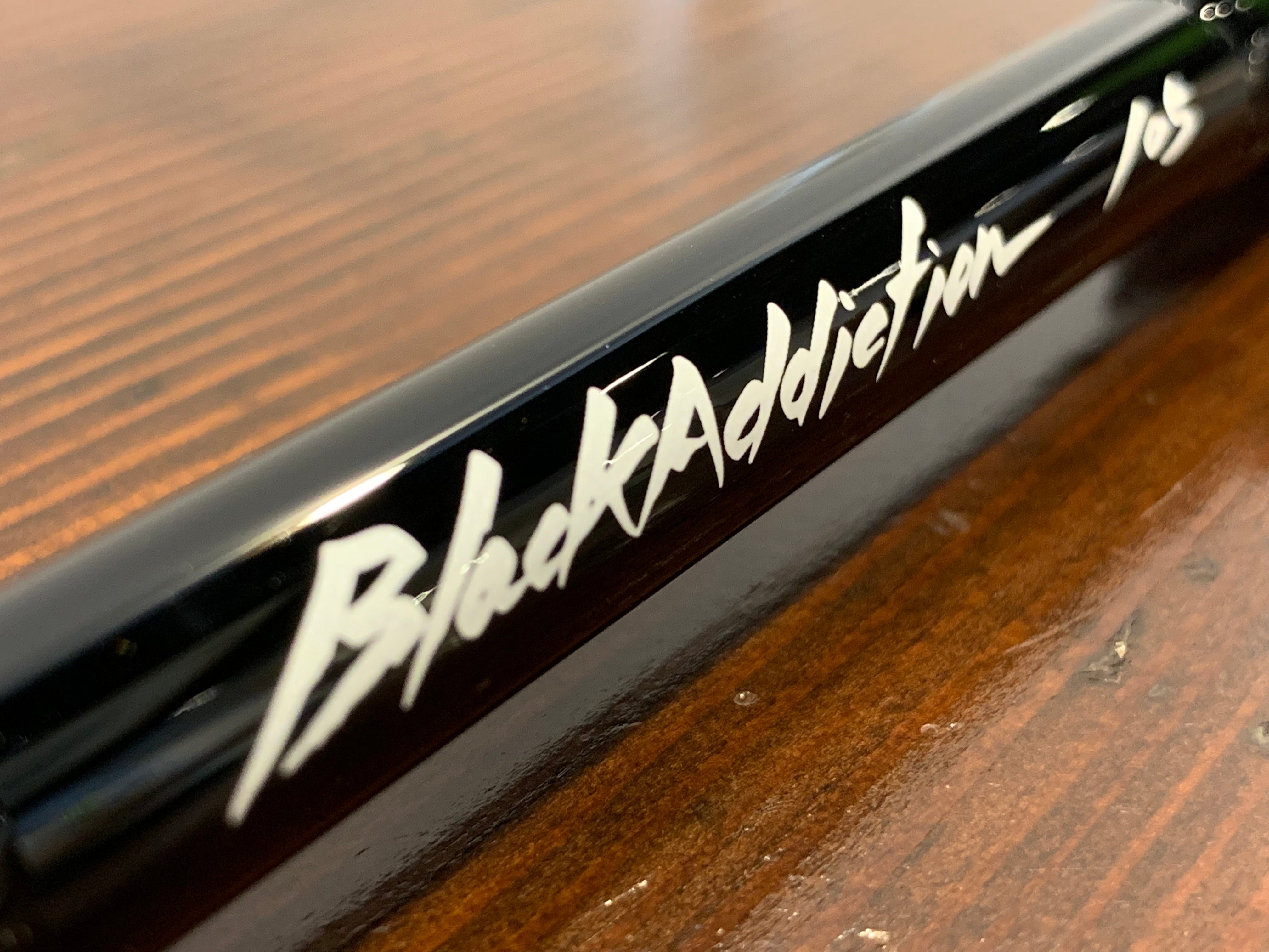 ブラックアディクション105（BlackAddiction 105)/ トゥルースジャパン