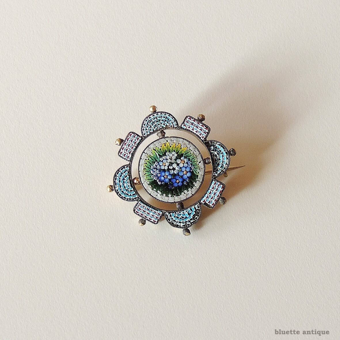 イタリアアンティーク マイクロモザイク 忘れな草 ブローチ【E