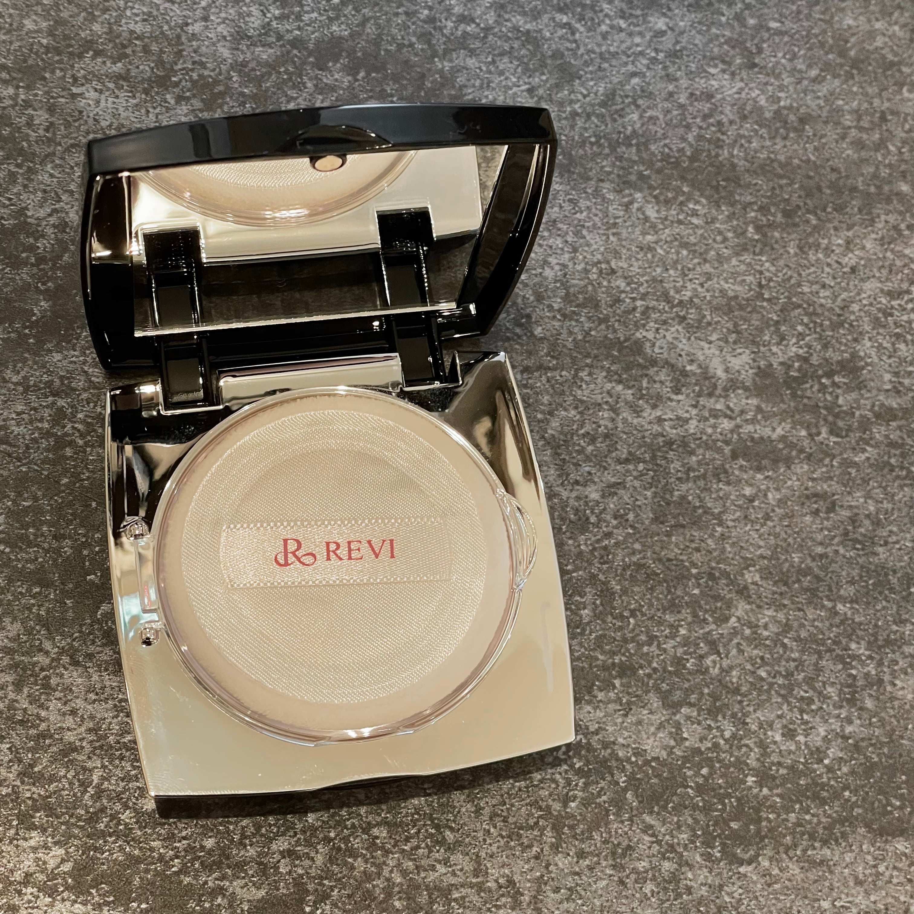 REVI ルヴィ CYフェイスパウダー | REVI（ルヴィ）オフィシャルストア