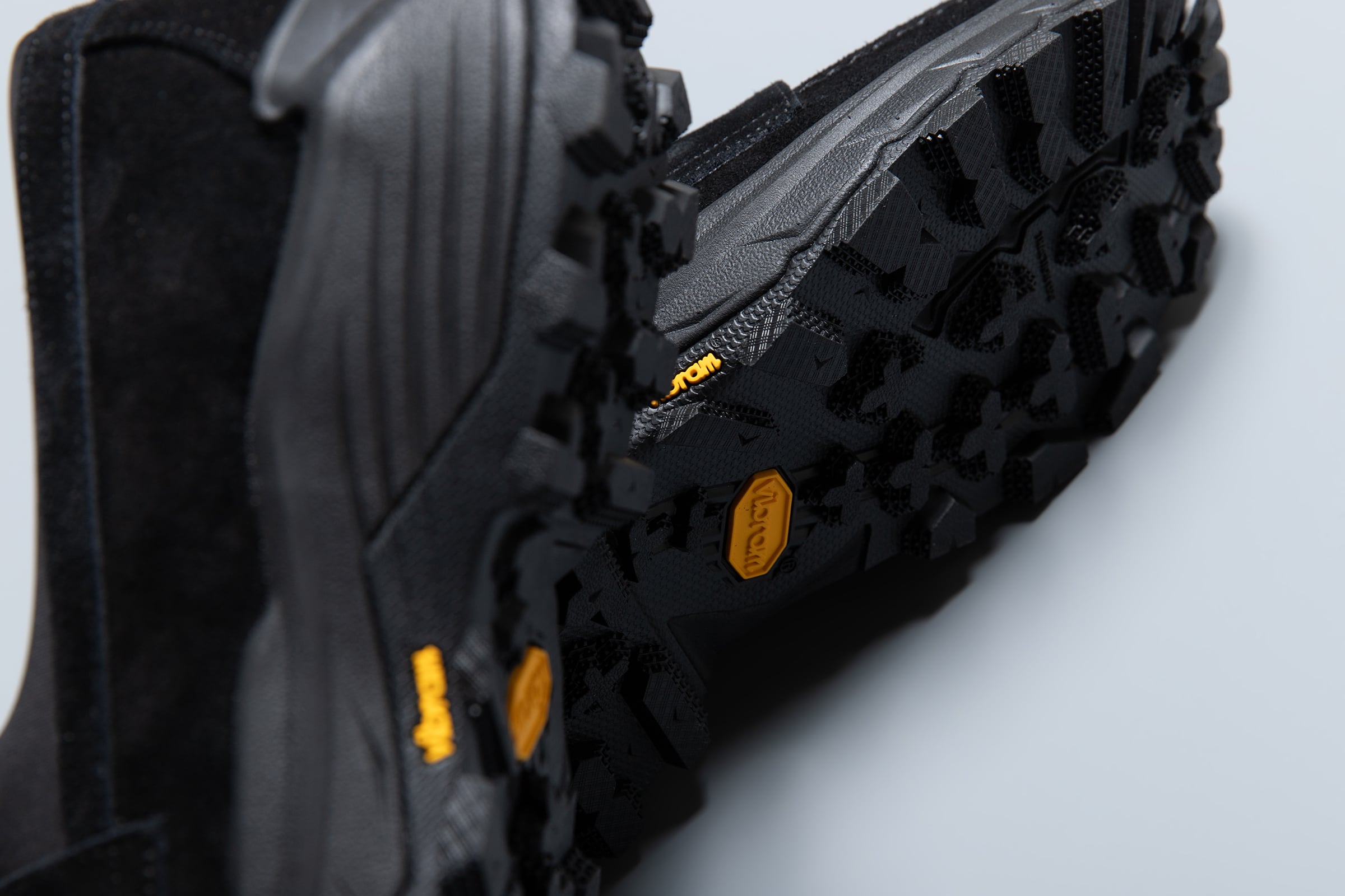 pg DISH | BLK | PLAYGROUND | スニーカーショップ