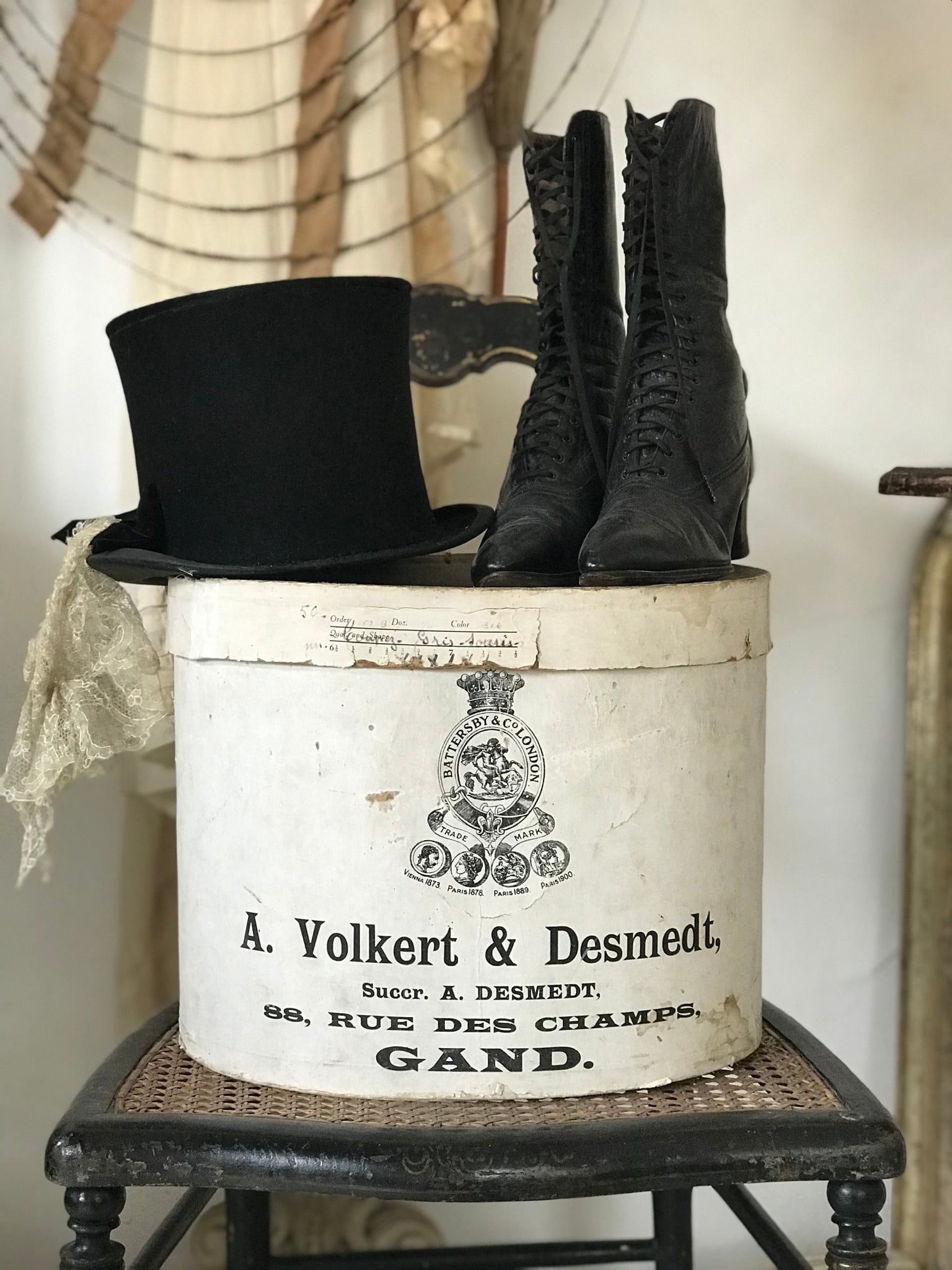 アンティーク ハットボックス | hazel anne btdafa