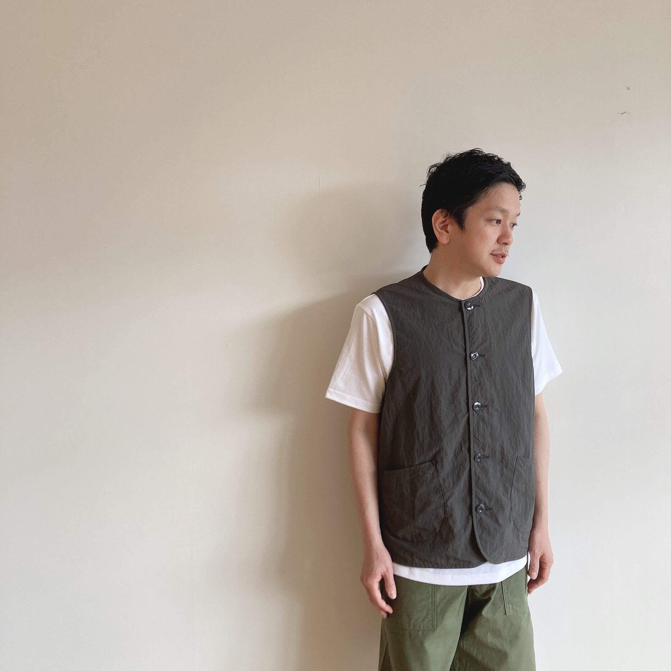 ARAN VEST CHACOAL | crane