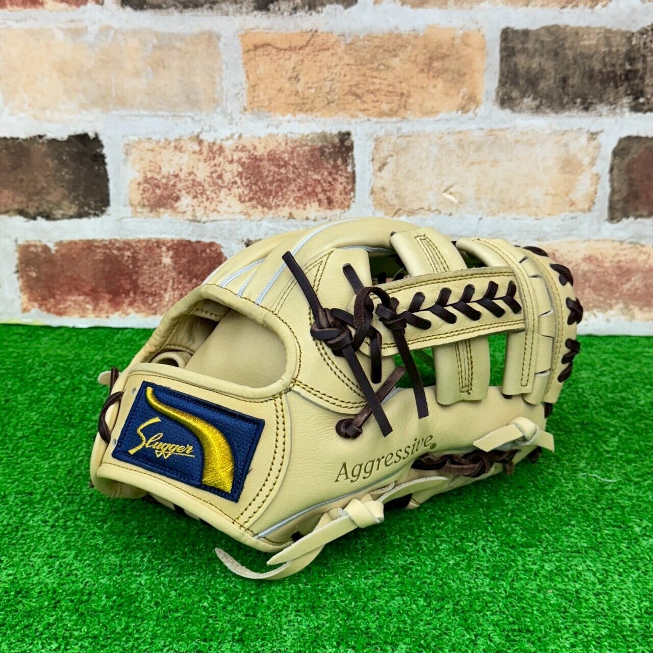 型付け済み】久保田スラッガー T51 軟式グラブ 内野手用 | バンダイ