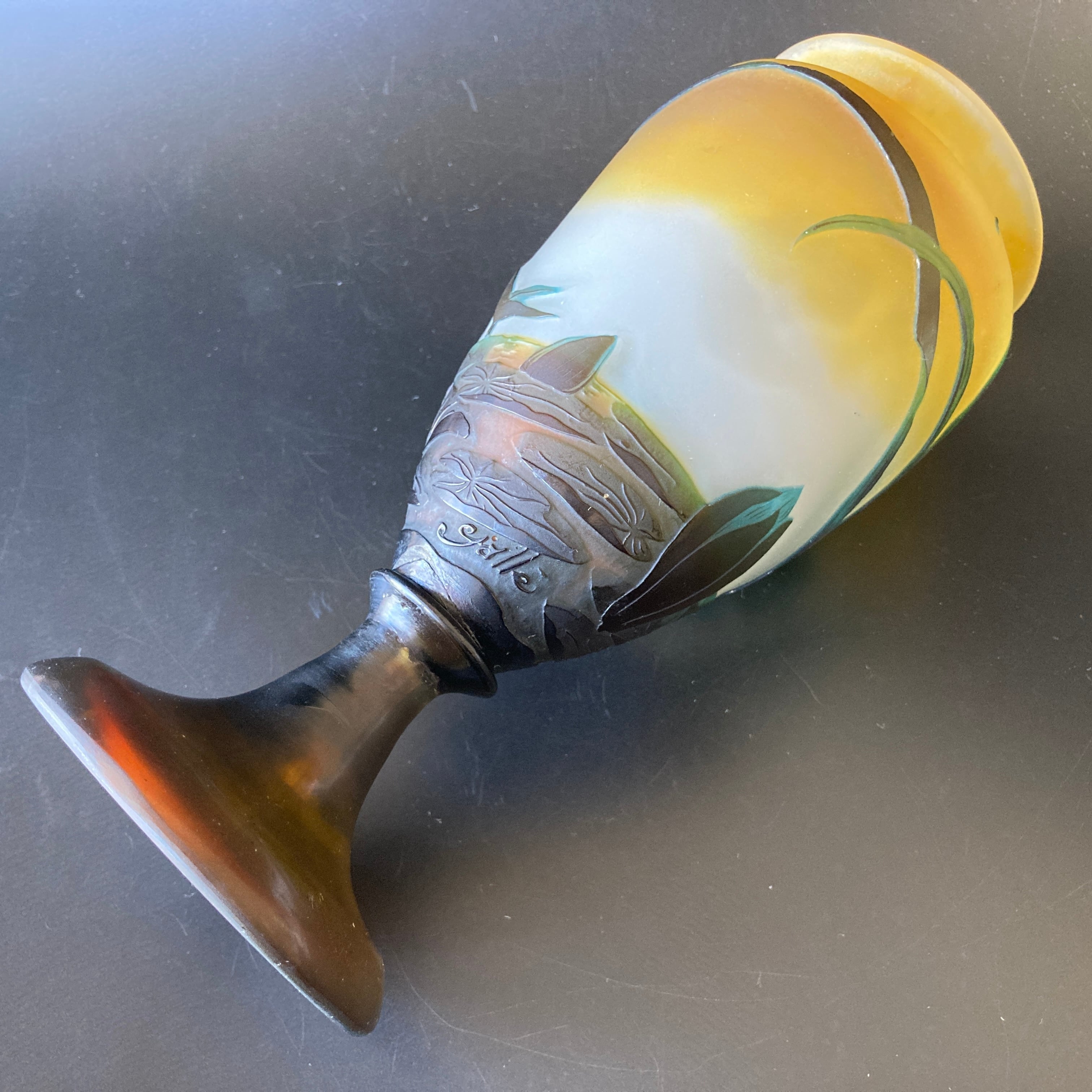 エミール ガレ 睡蓮とオモダカ 水草文 花器 花瓶 飾り壷 多色多層被せ