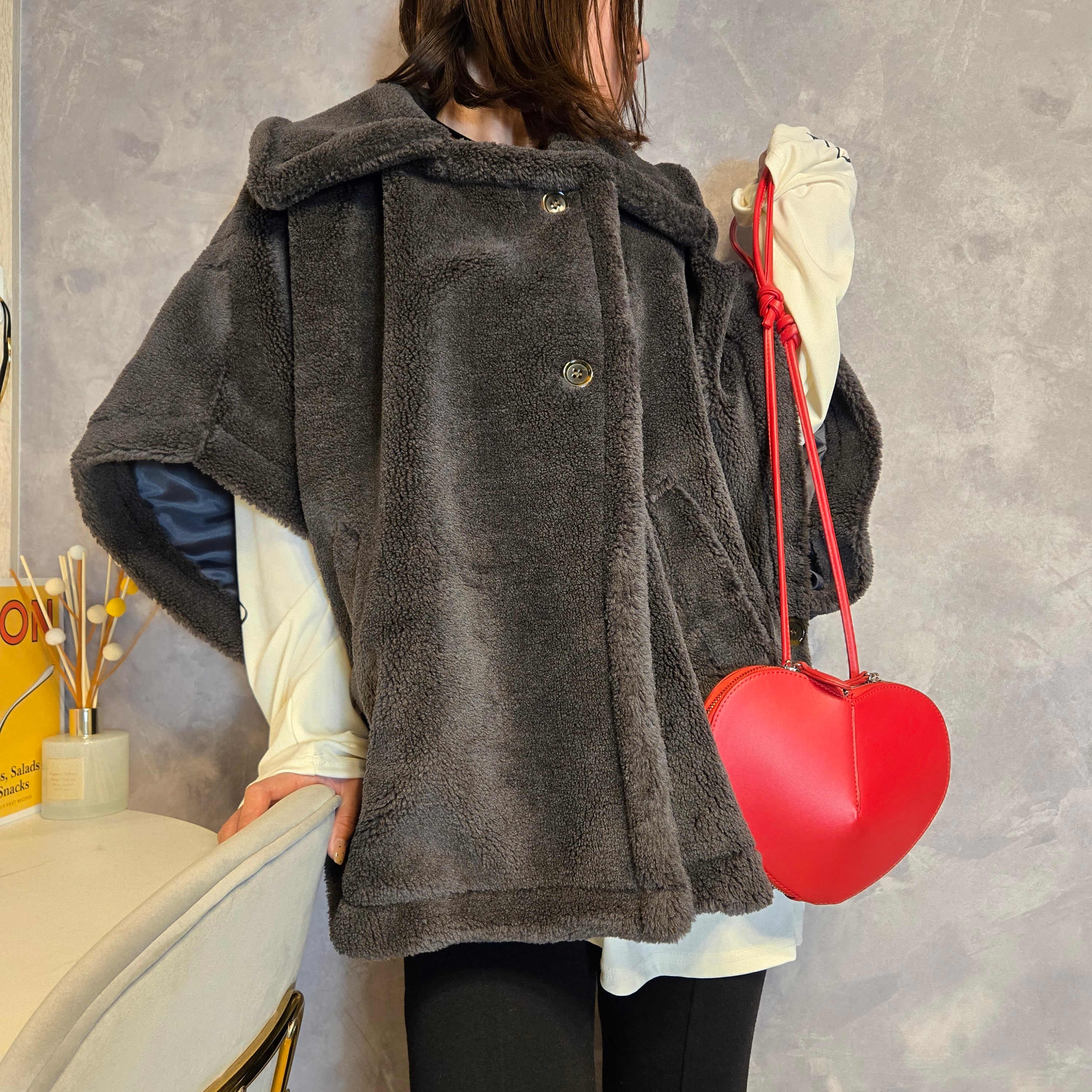 テディボアケープコート☆チャコールグレー | Charm by freely