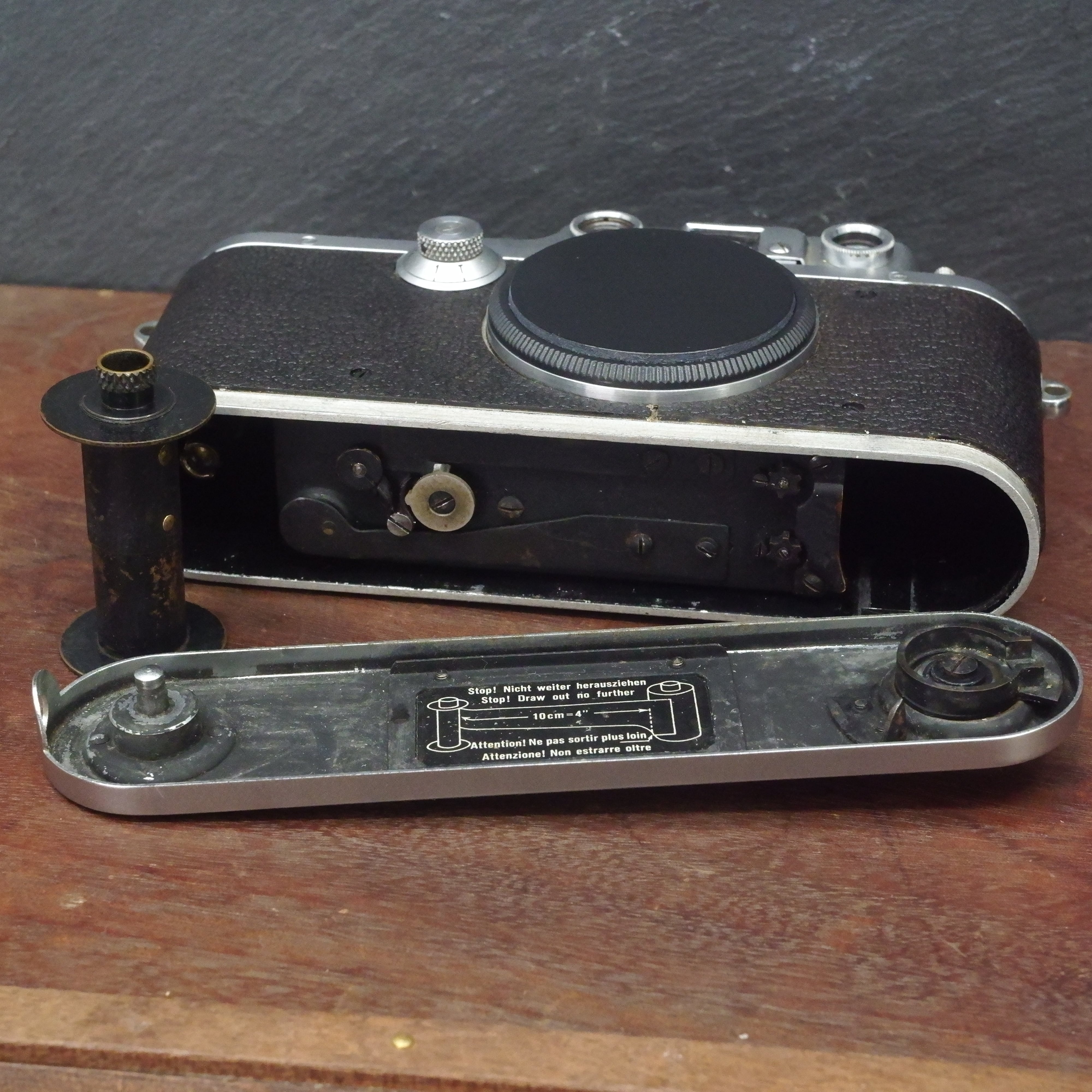 フルOH・シャッター幕交換 ライカⅢb 3b iiib 快調動作！ | ライカ坂口