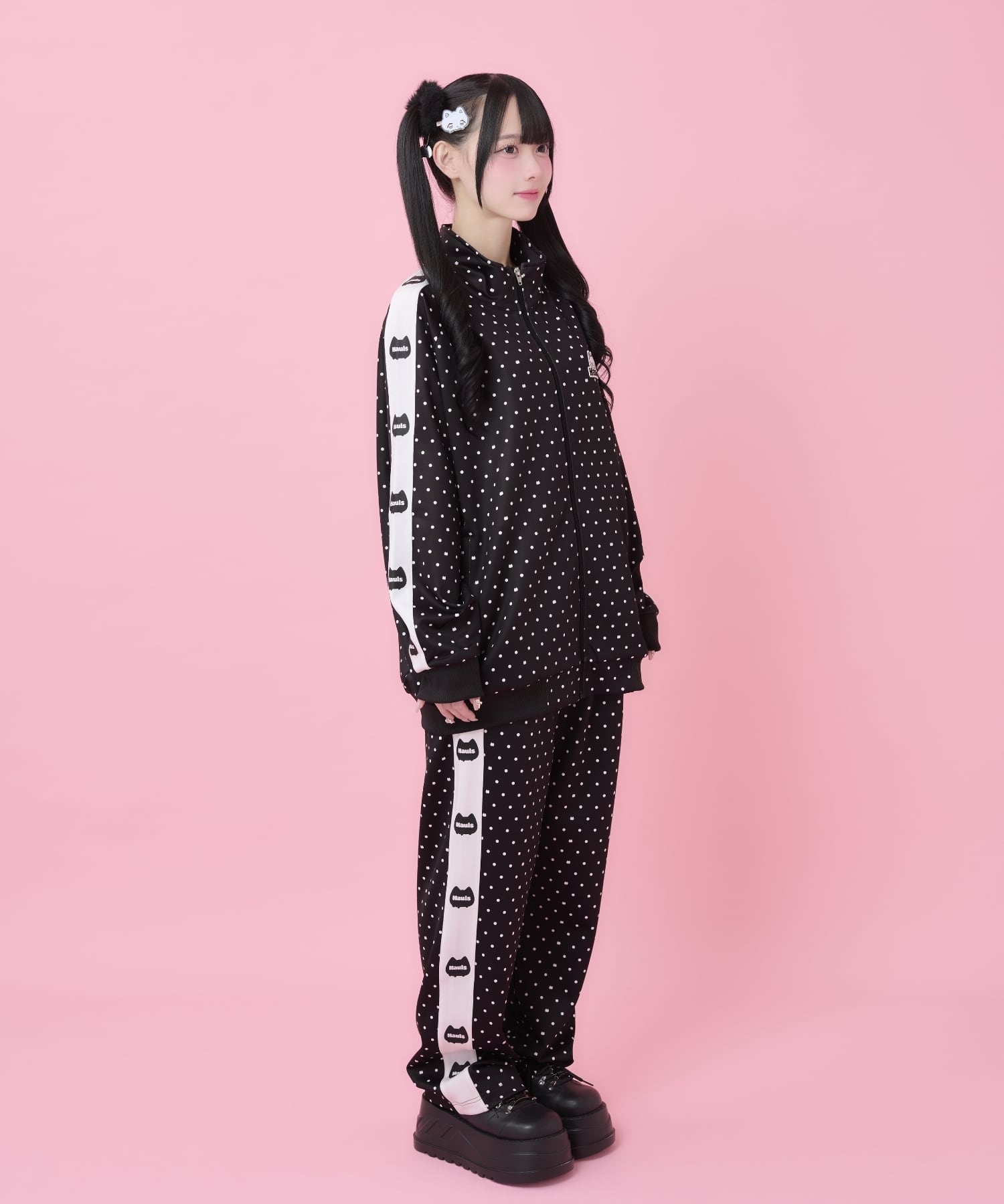 新！柄 ネ申おジャージ参上！(ドットブラック) | Hauls