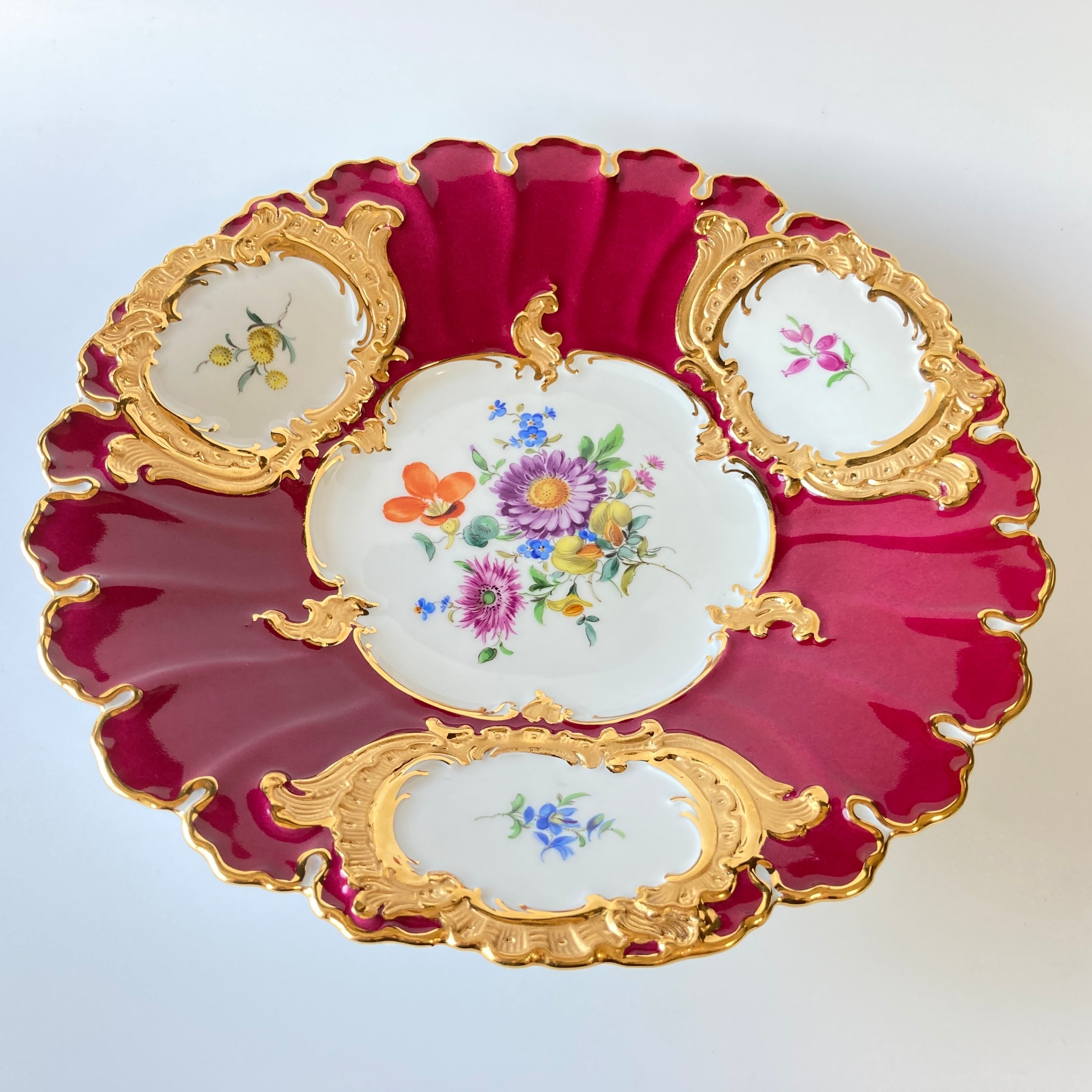 マイセン コバルト グランツゴールドレリーフ大皿 マイセン コバルト