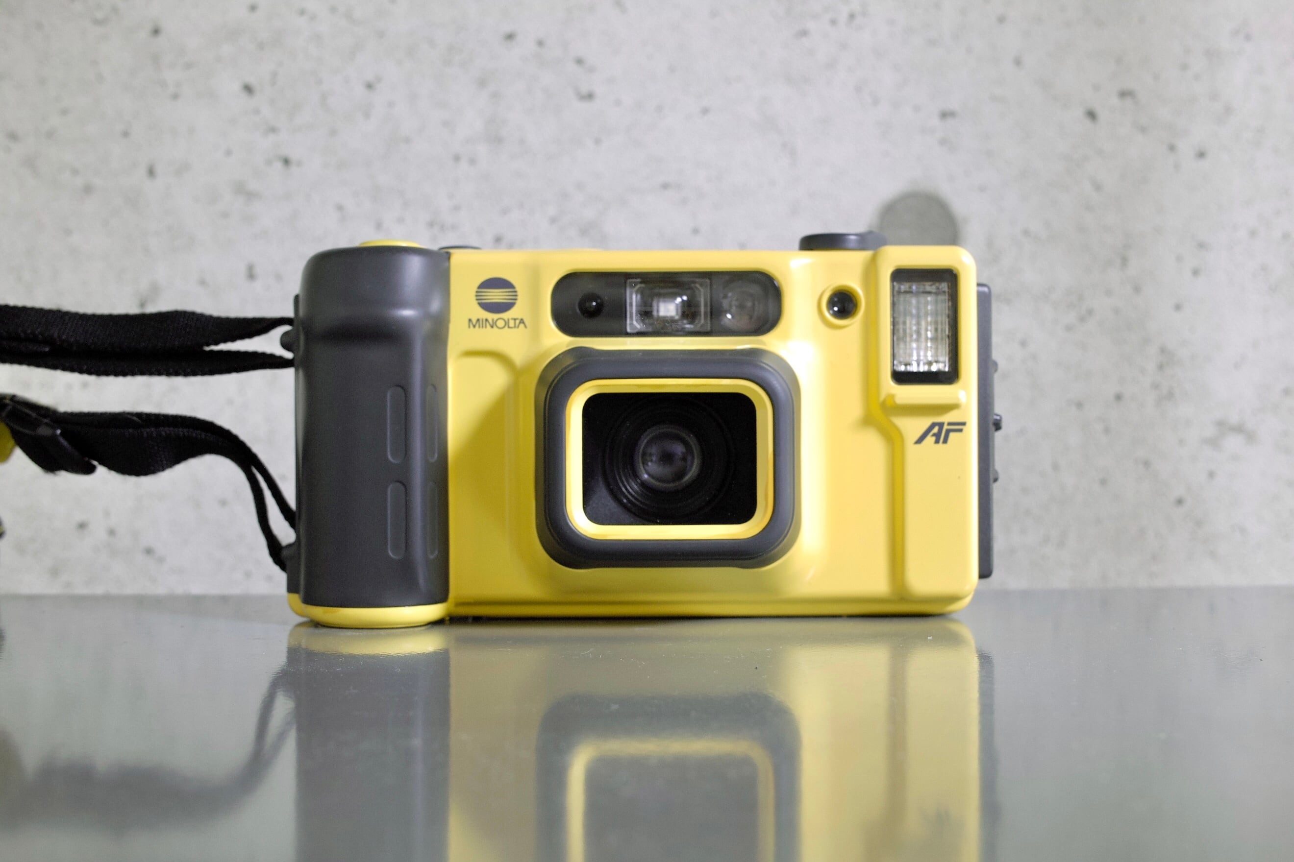 MINOLTA WEATHERMATIC DUAL35 | ヨアケマエカメラ フィルムカメラ修理