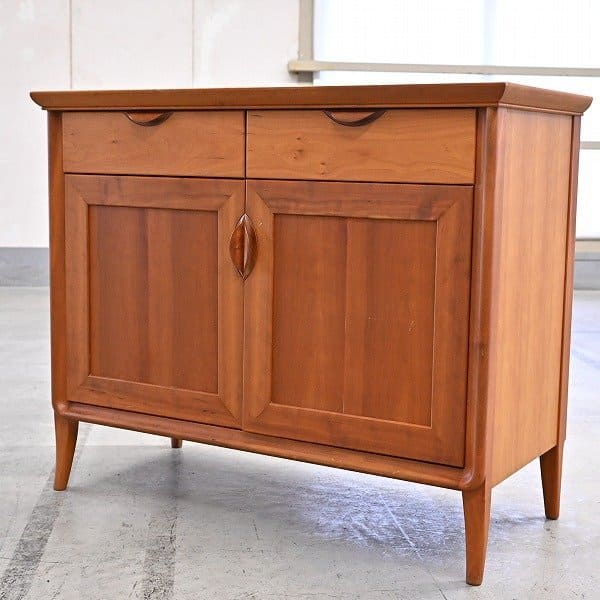 家具蔵 25万「EMINENT/エミネント」ミドルチェスト チェリー材 無垢 机