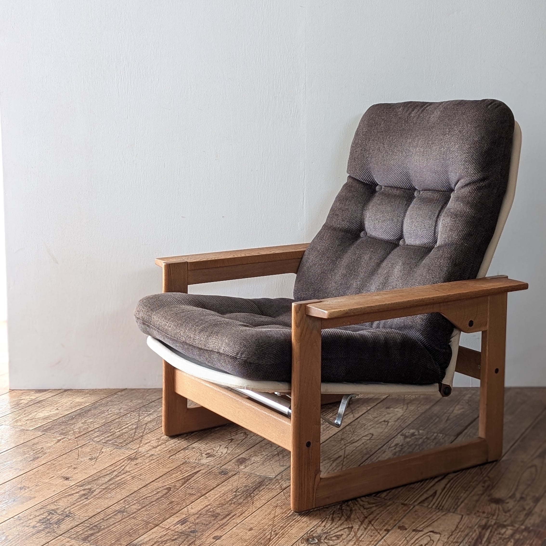 送料込 カリモク karimoku リクライニング ラウンジチェア