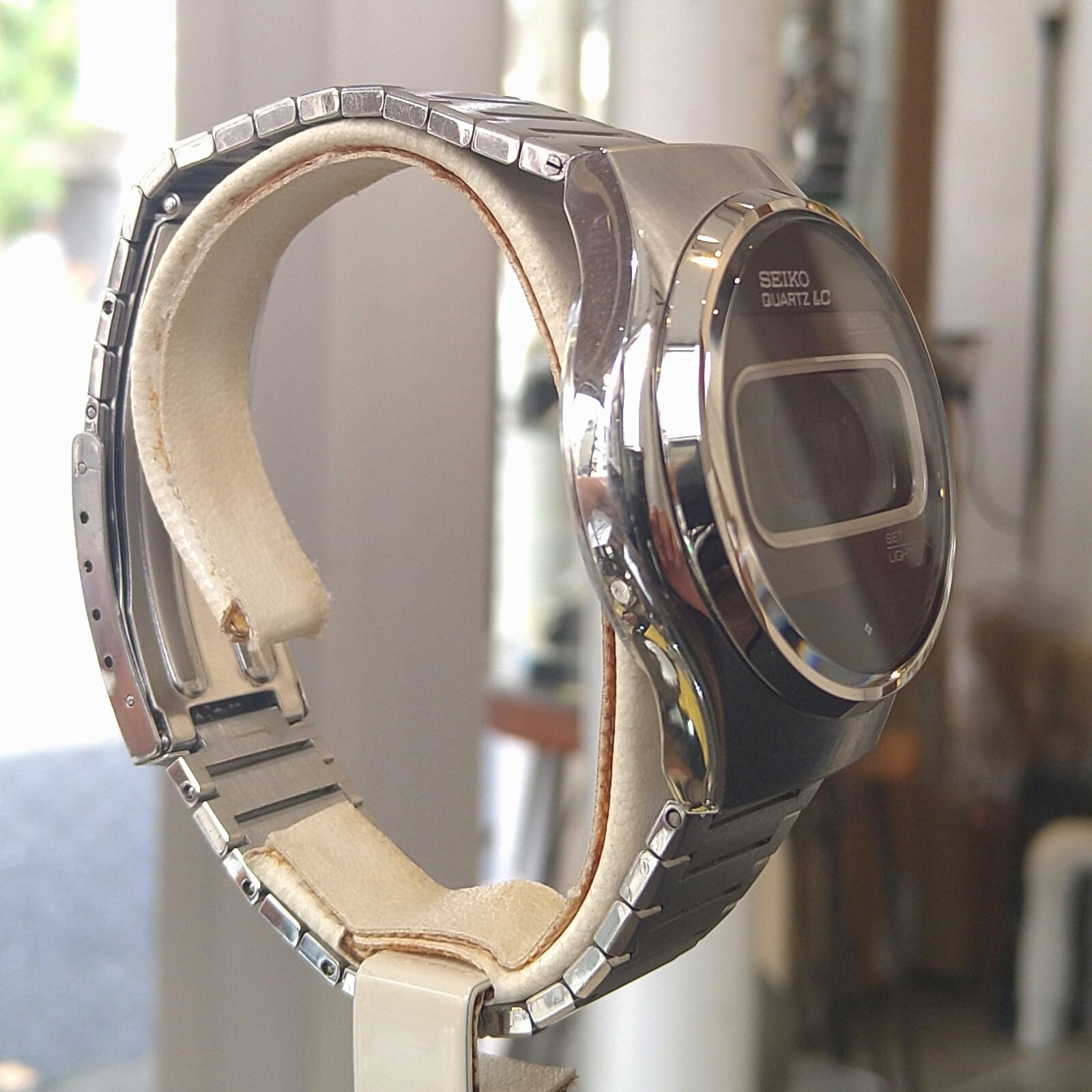 SEIKO VINTAGE DIGITAL QUARTZ LC | watchshop L