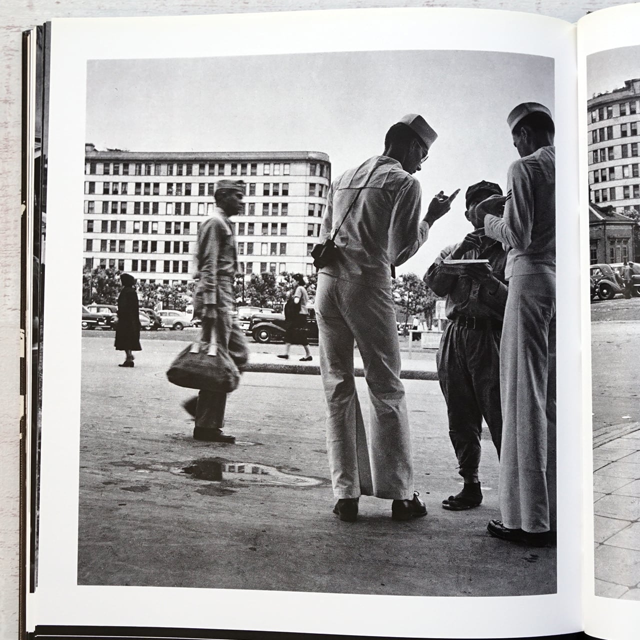 林忠彦写真集 カストリ時代 昭和21年、東京、日本。(署名入) | タイム