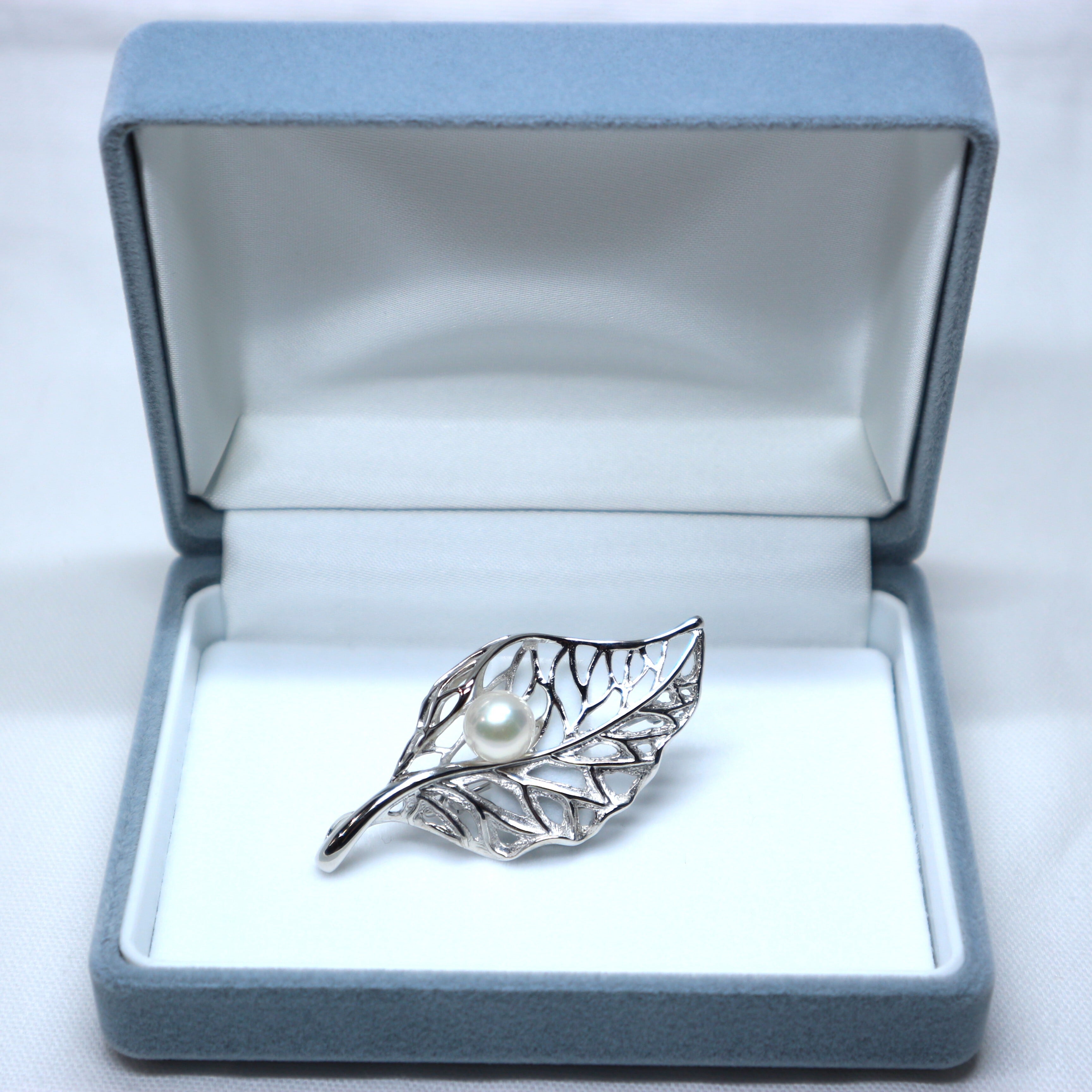 アコヤ真珠シルバーブローチ⑨（8.0mm珠） | 『大山真珠店』オンライン