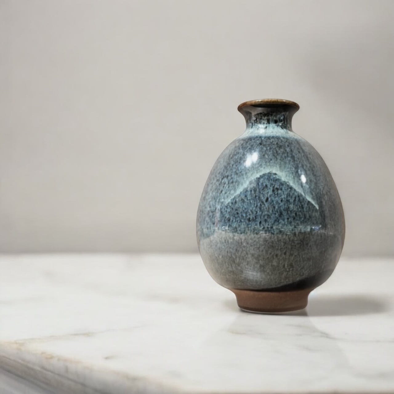 徳利(400 cc)天目 | TSUNE;田中恒子の器 オンラインストア