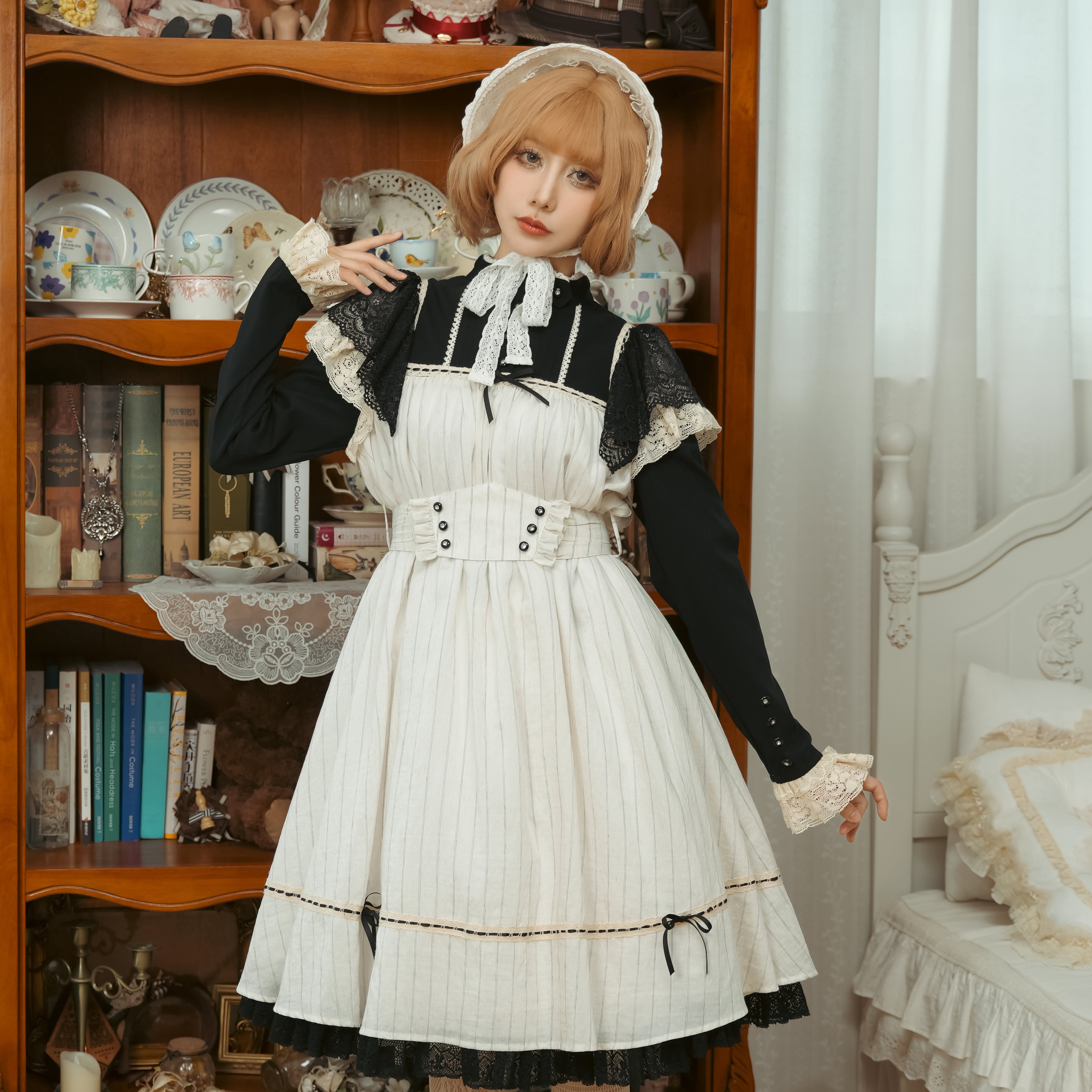 ホワイトナイツ セレクタリーワンピース | HoshibakoWorks