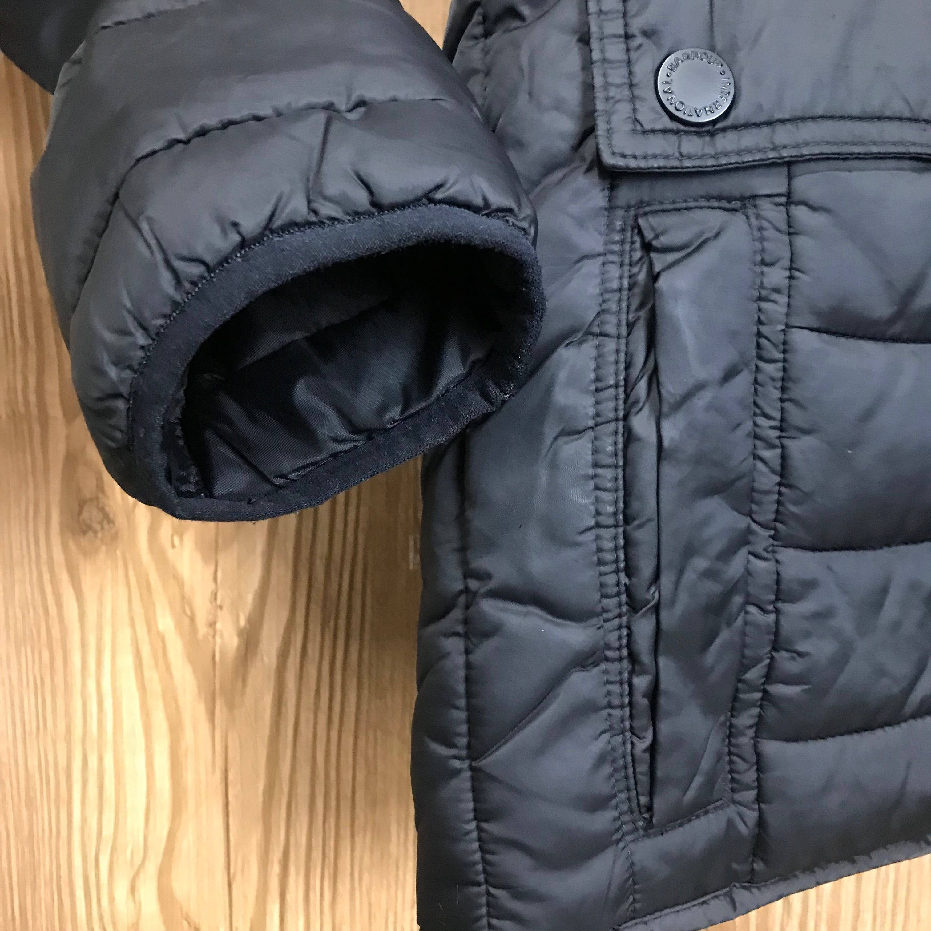 Barbour INTERNATIONAL バブアー インターナショナル ファイバーダウン
