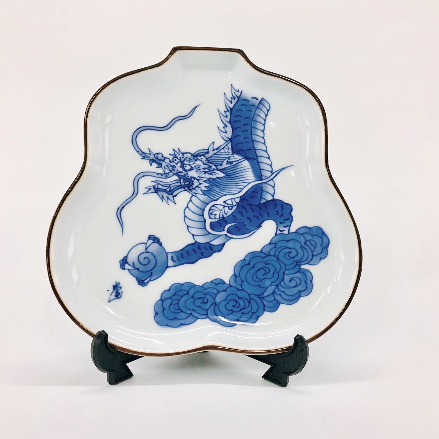 辻製磁社☆形変皿☆柄違い3セット☆リスブドウ☆ウサギ☆牛☆笛