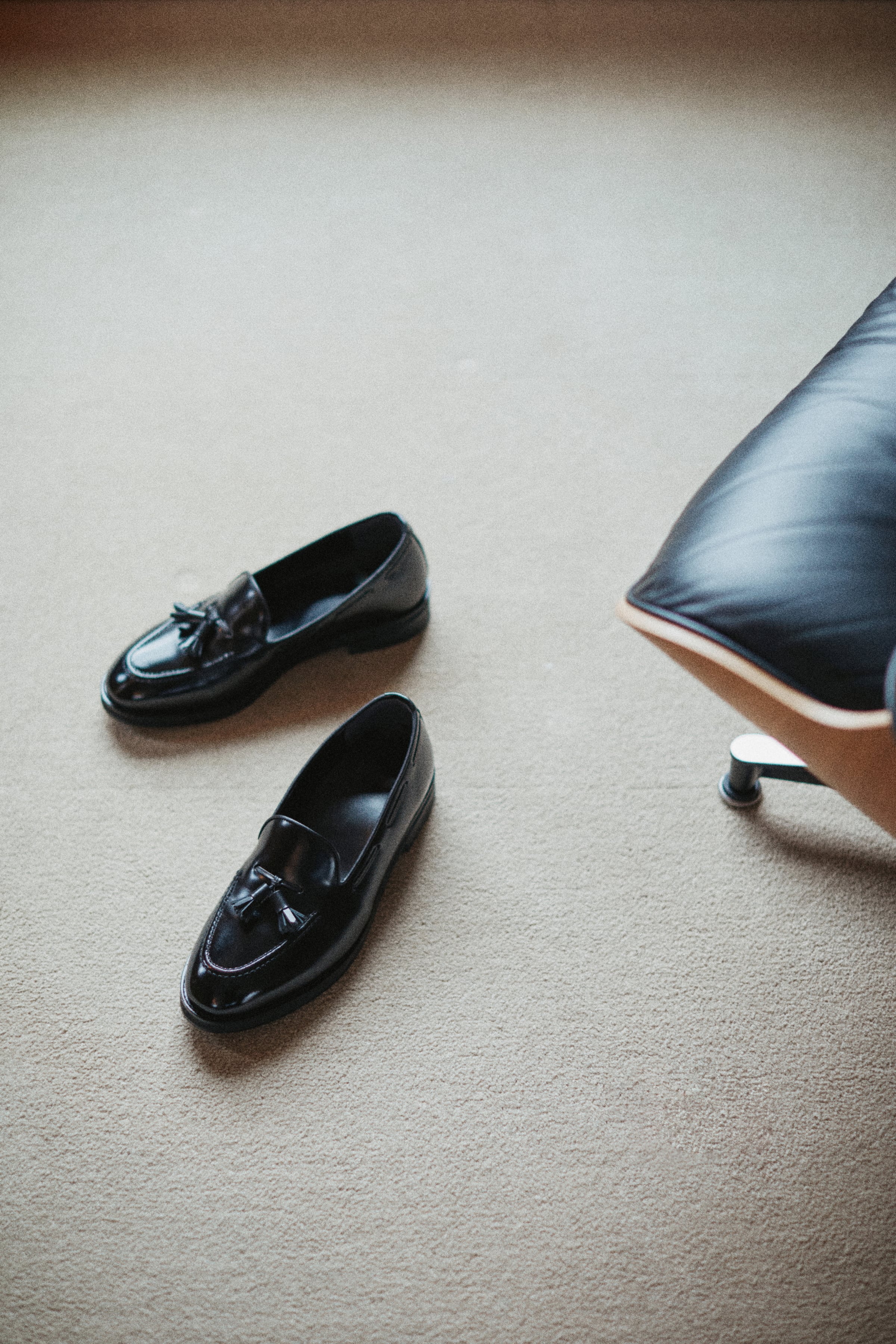 6cmUP シークレットシューズ〉タッセルローファー／黒 | 6cmアップの