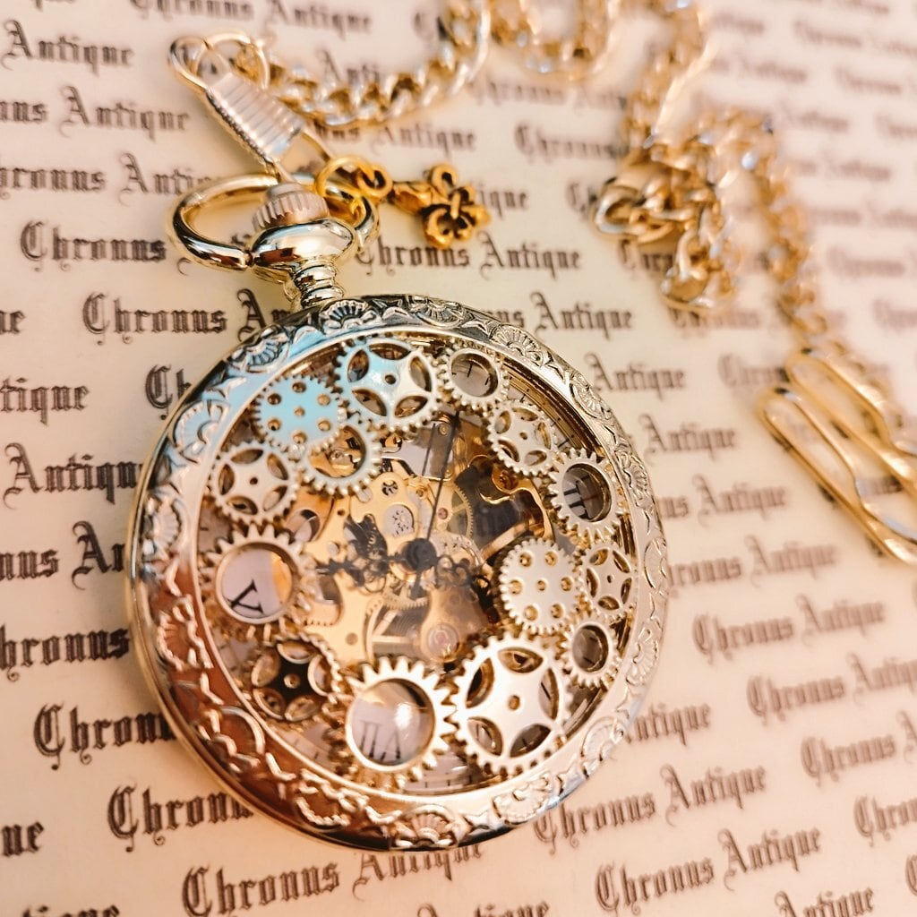 No.173 手巻き式懐中時計（ゴールド・歯車・白文字盤・金ユリの紋章