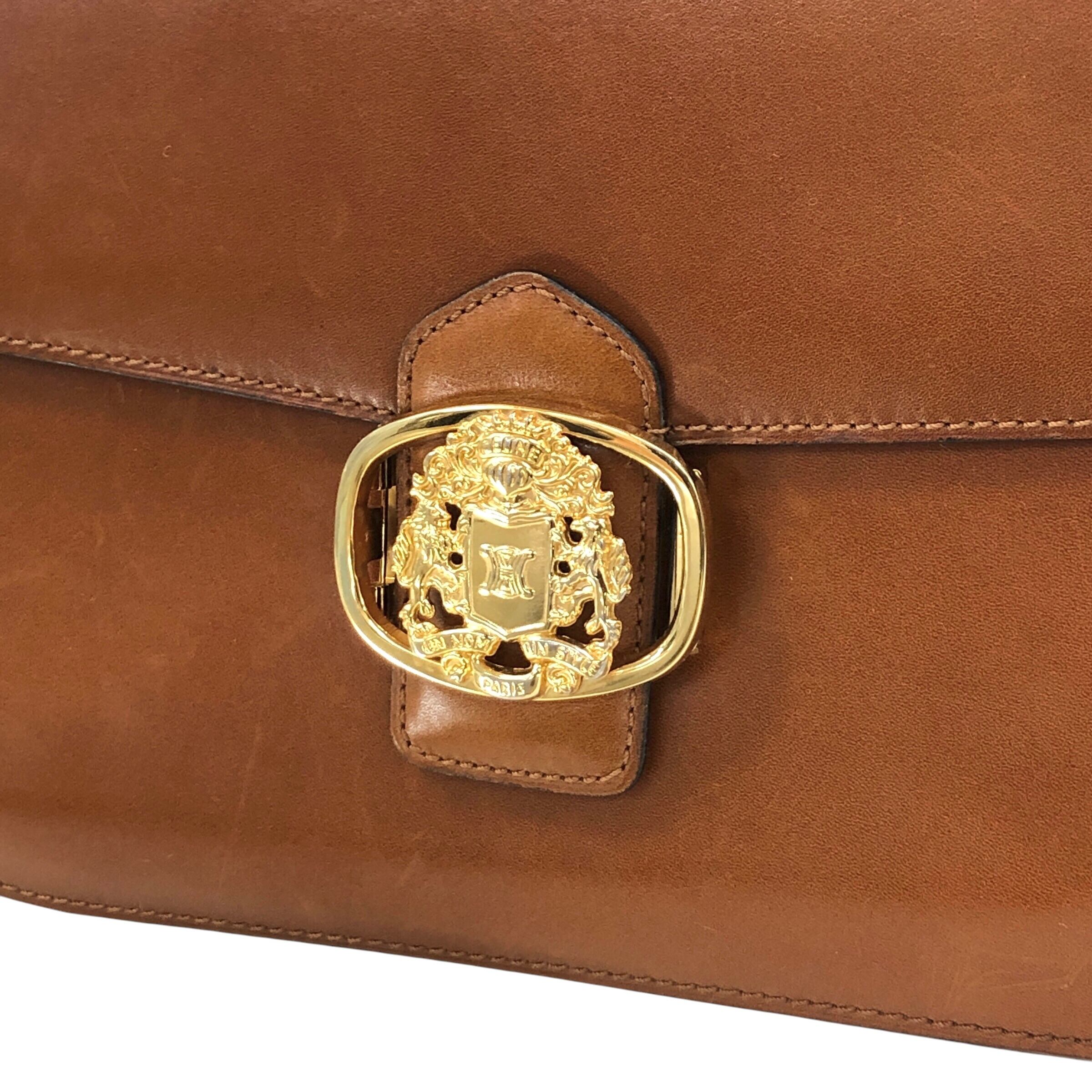 CELINE セリーヌ ショルダーバッグ キャメル エンブレム レザー