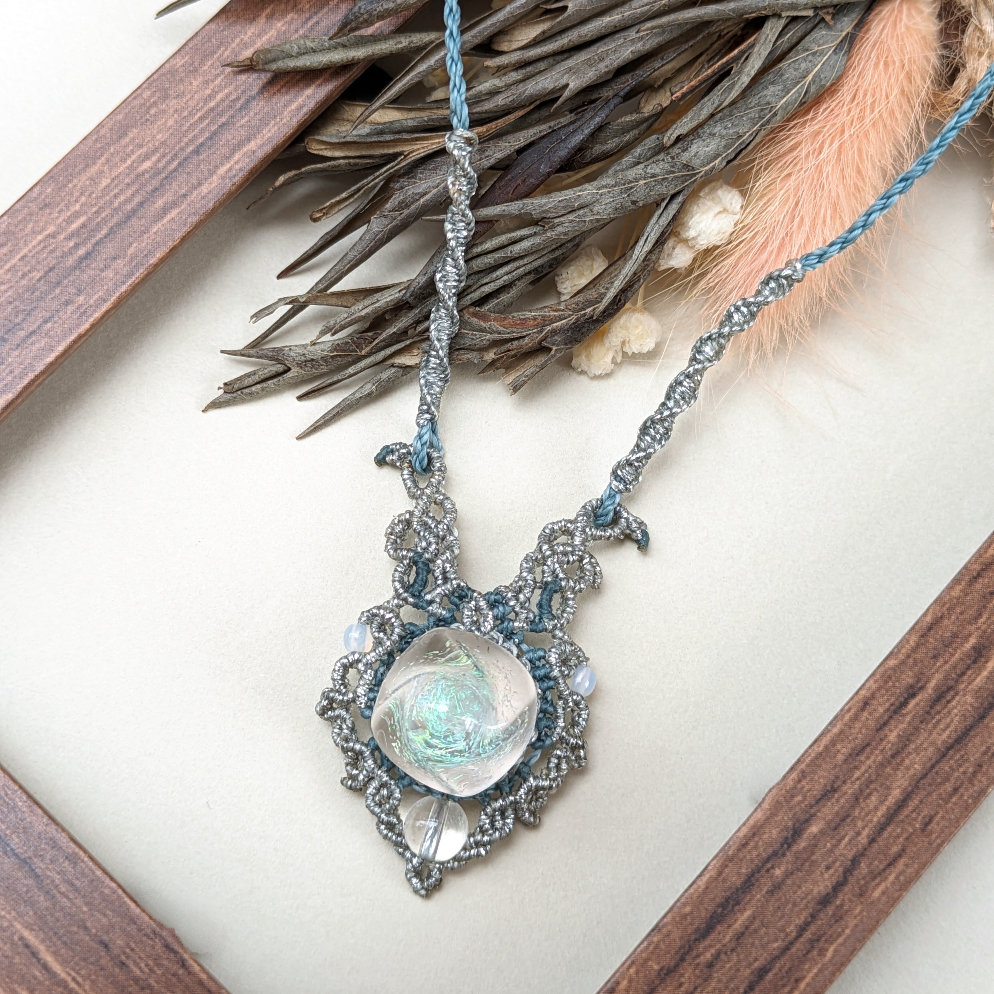 マクラメネックレス ダイクロシルバー | speakerscorner