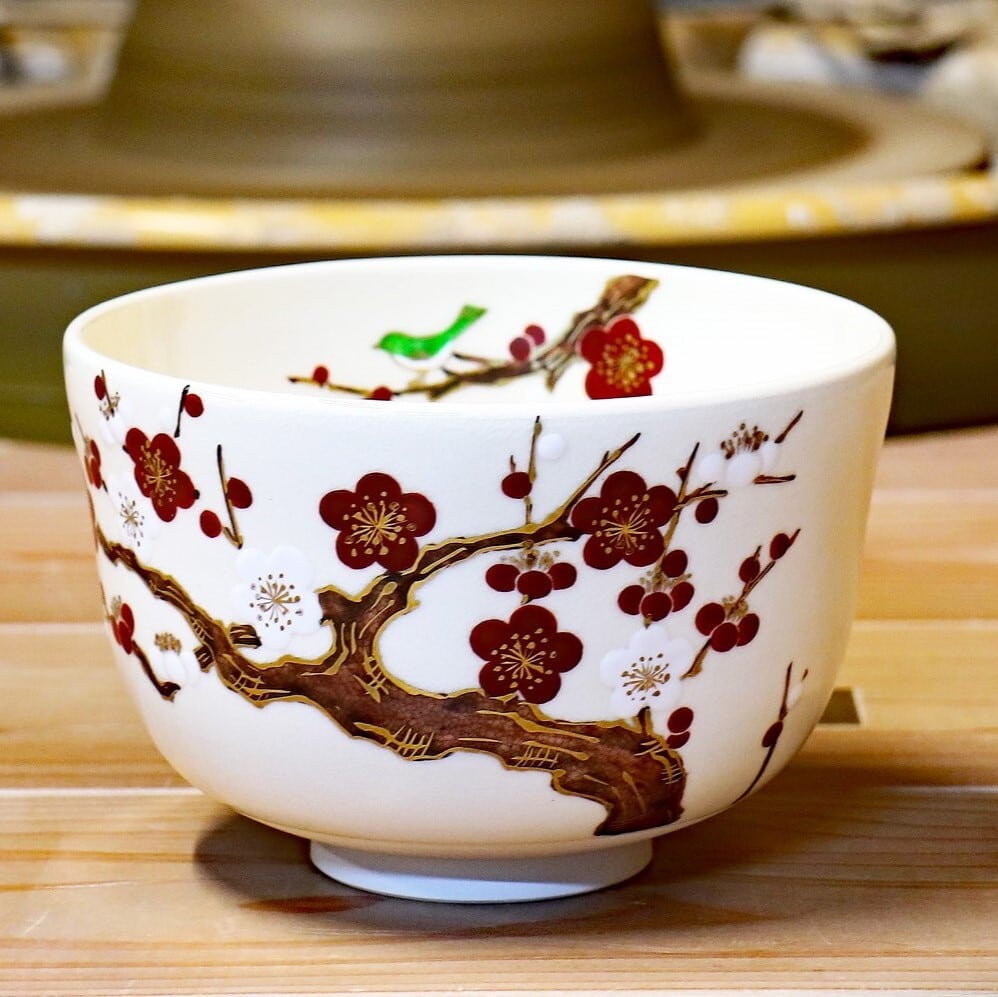 抹茶碗 色絵 紅白梅にうぐいす | 京焼窯元 橋本城岳