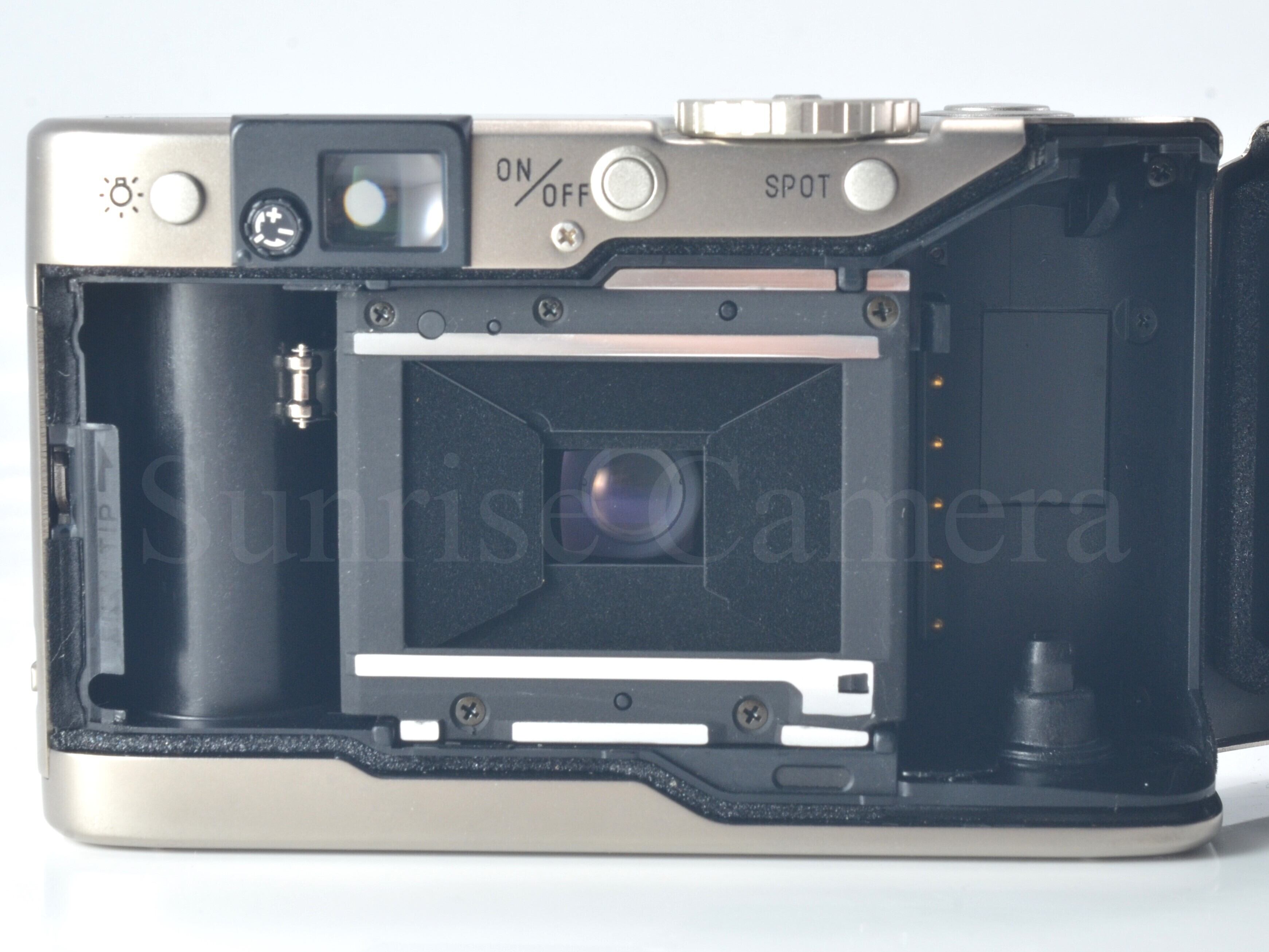 MINOLTA TC-1、28mm f/3.5 説明書付き MINOLTA TC-1、28mm f/3.5 説明