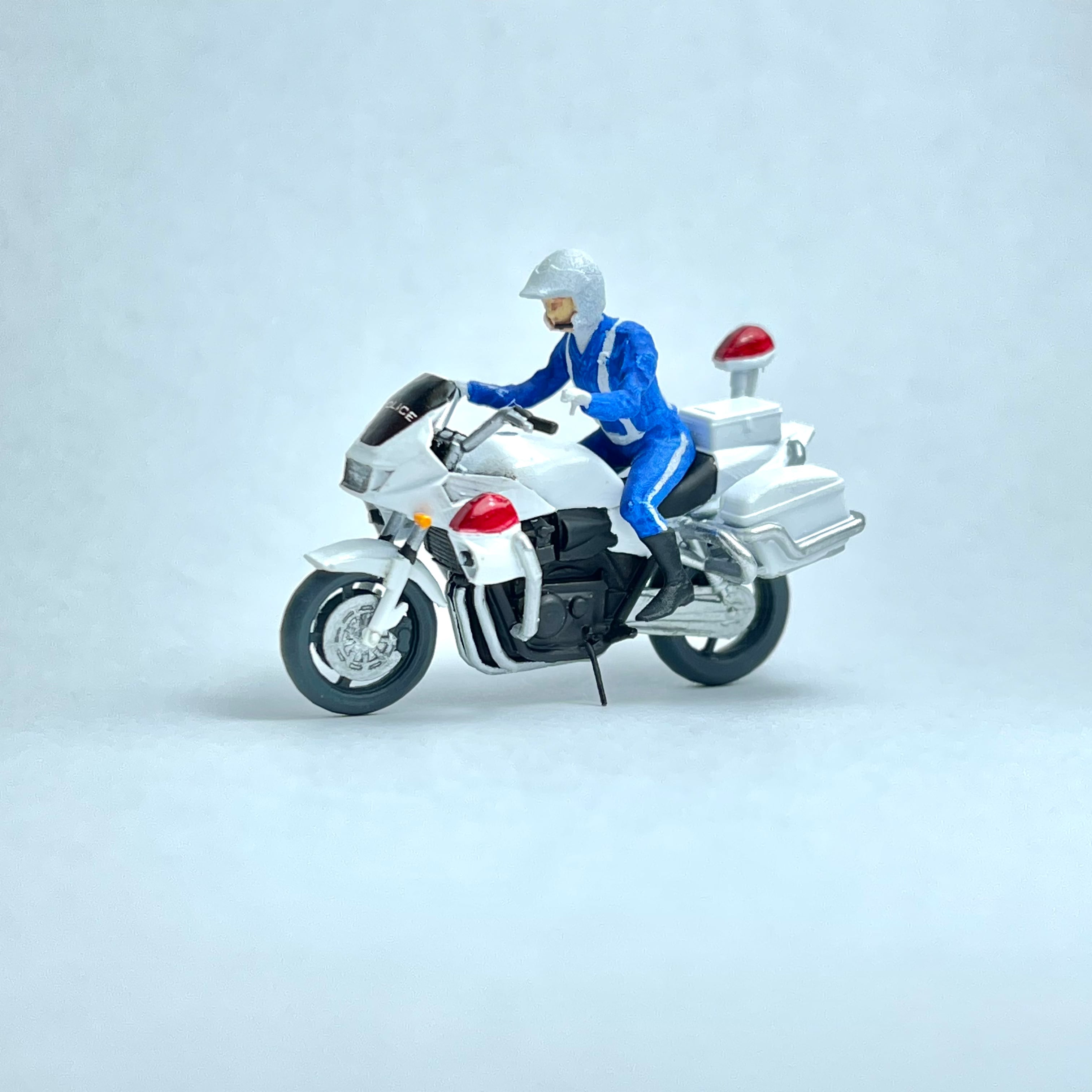 1/64 バイク】半田技研工業 白バイVer.1.5 CM1300P ハイパーフォア