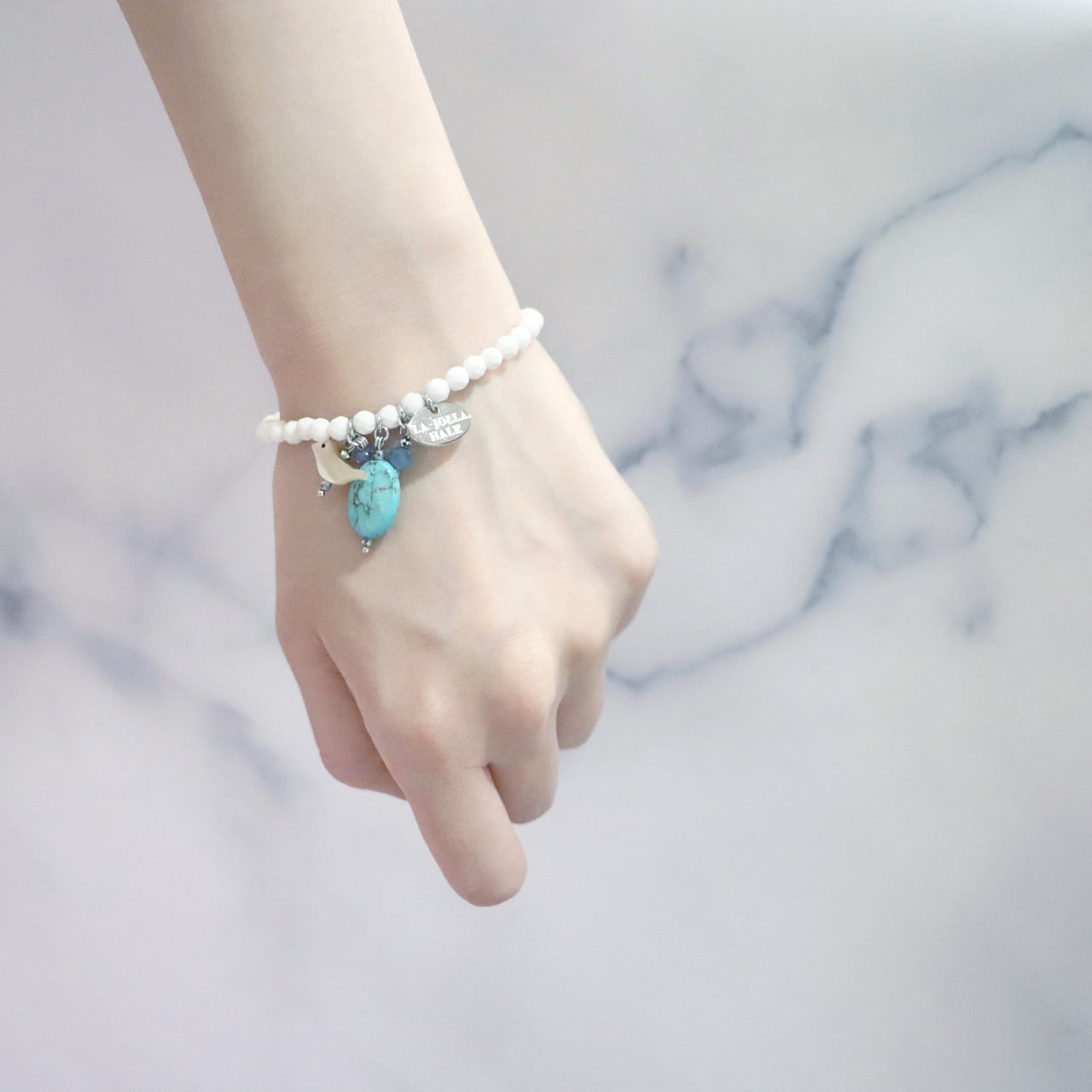 Lovely Zoo】マグネサイト×マグネサイトターコイズ×マザーオブパール