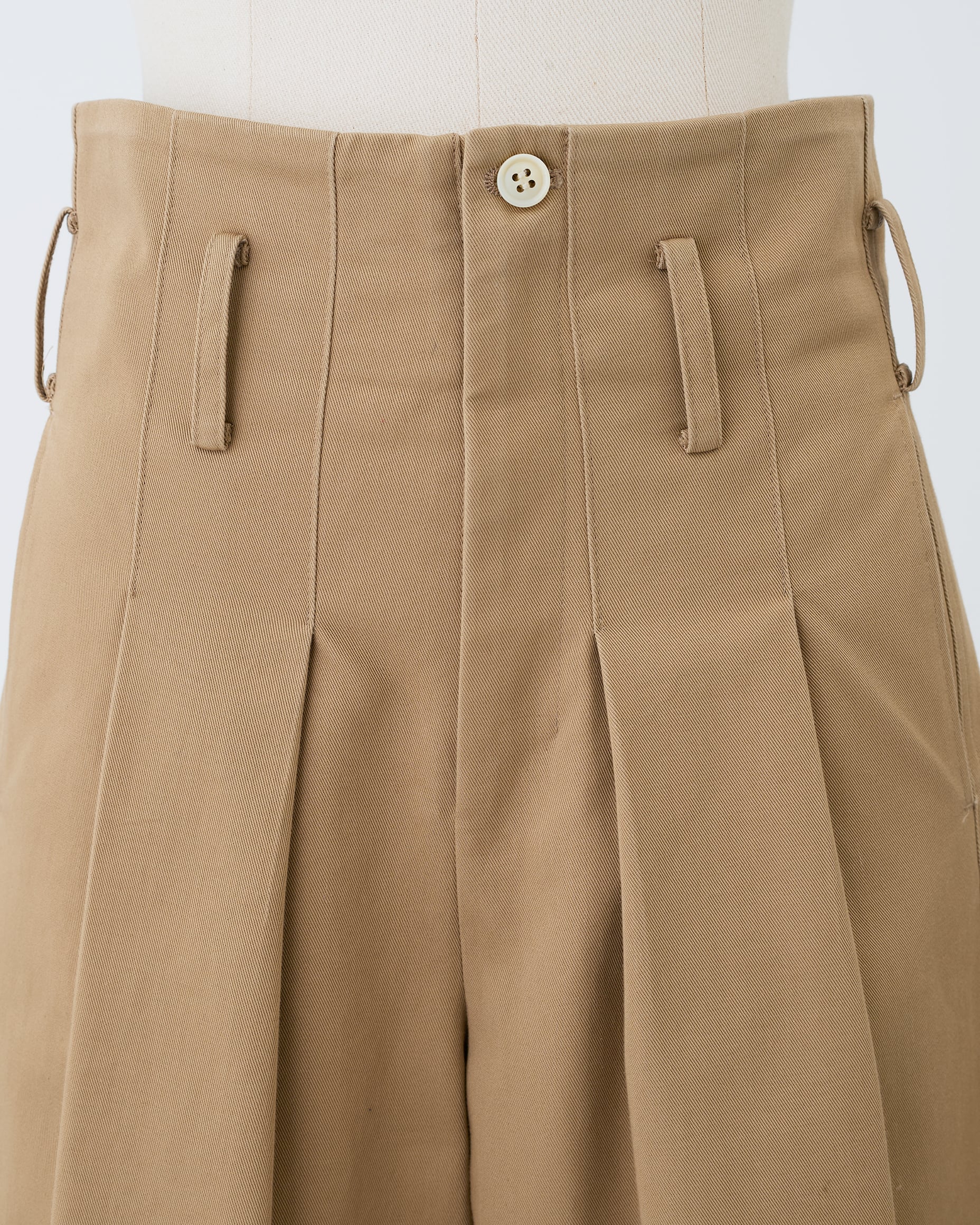チノワイドパンツ Eric ベージュ | Cygne