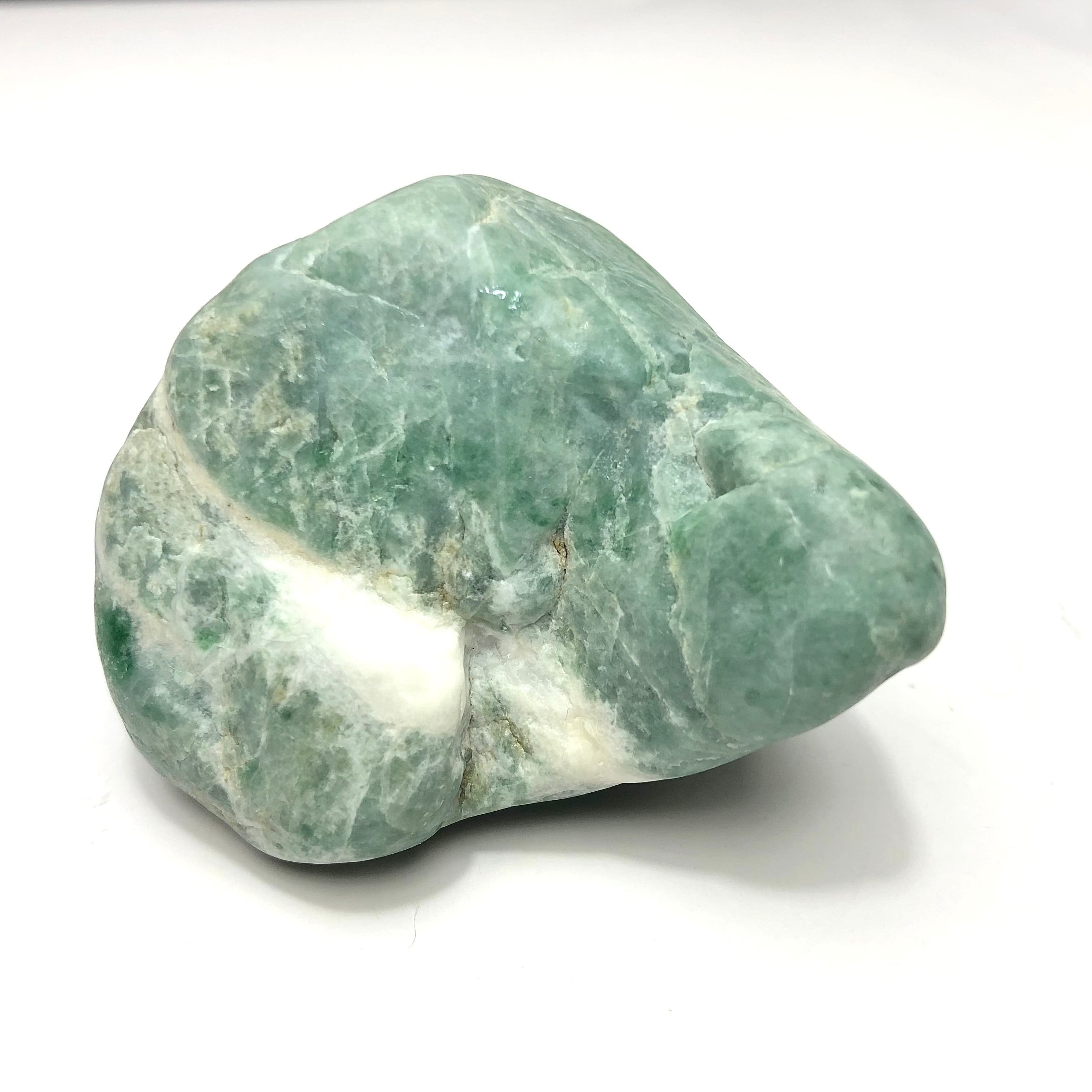 糸魚川翡翠: 青海:原石 G0005 | 糸魚川翡翠工芸家 赤羽可行BASE