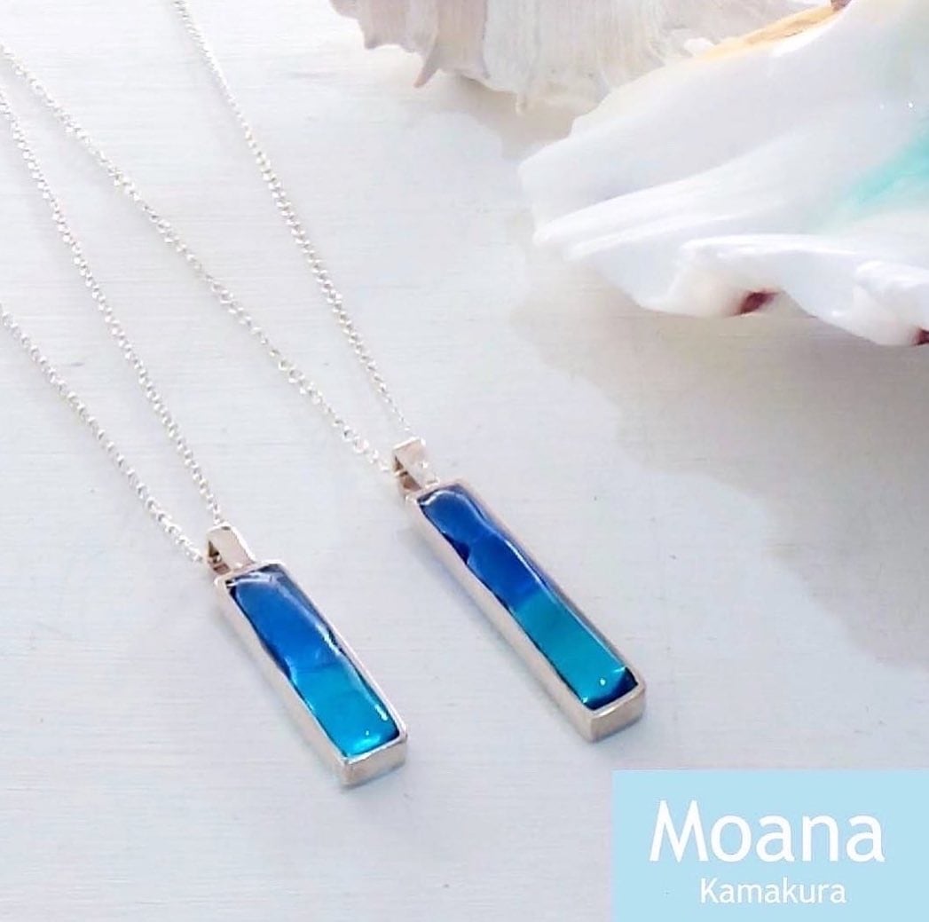 スクエアペンダント Aqua Blue & Crystal Turquoise レディース&メンズ