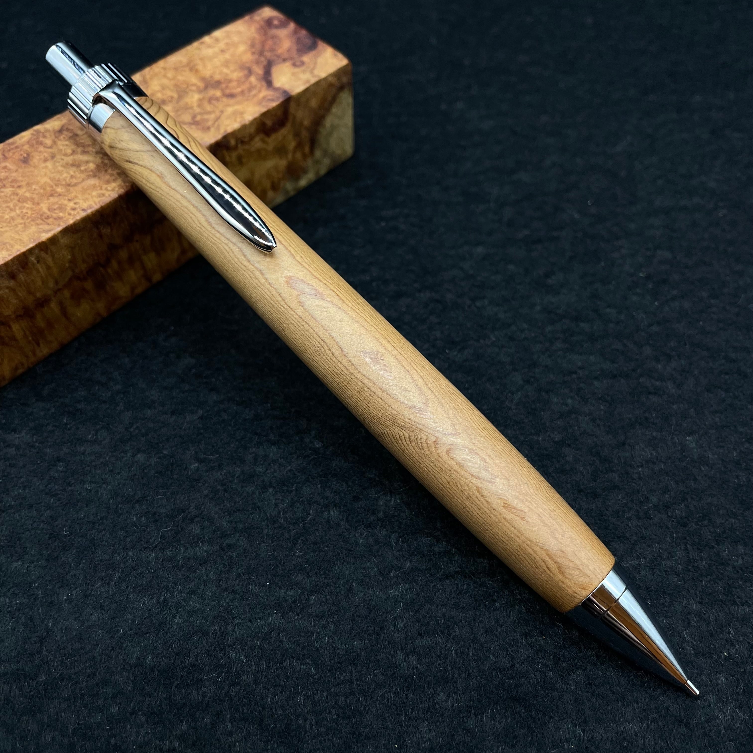 美しい紅白本花梨瘤】三神ボール1000金具 木軸 手作り 木のボールペン