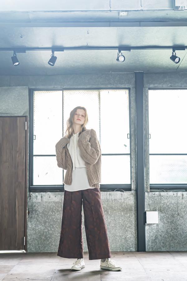 ケーブルニットカーディガン キャメル 【22225-3627T】 | 風と地の吾