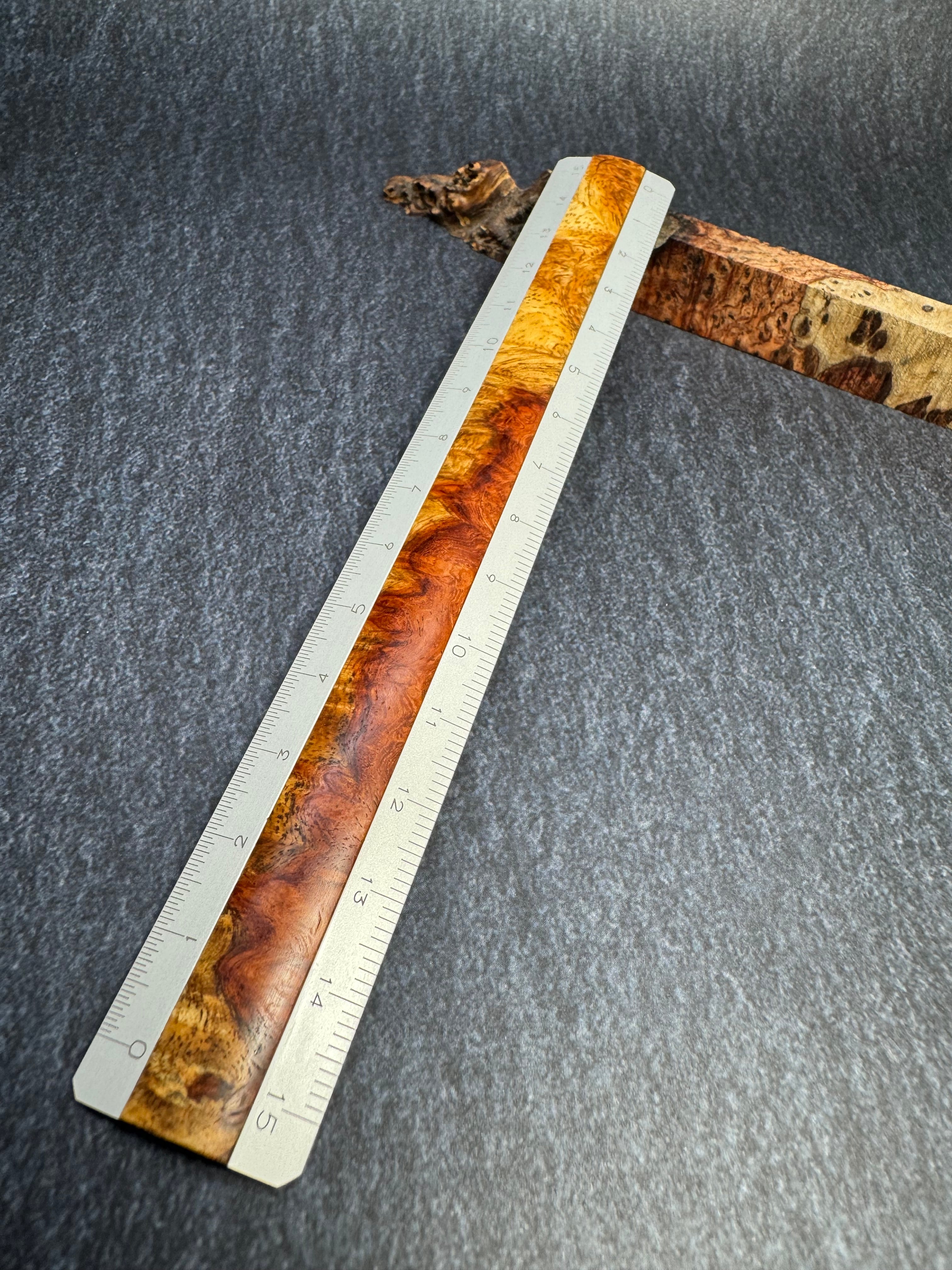 花梨瘤紅白 15cm | あけぼの工房