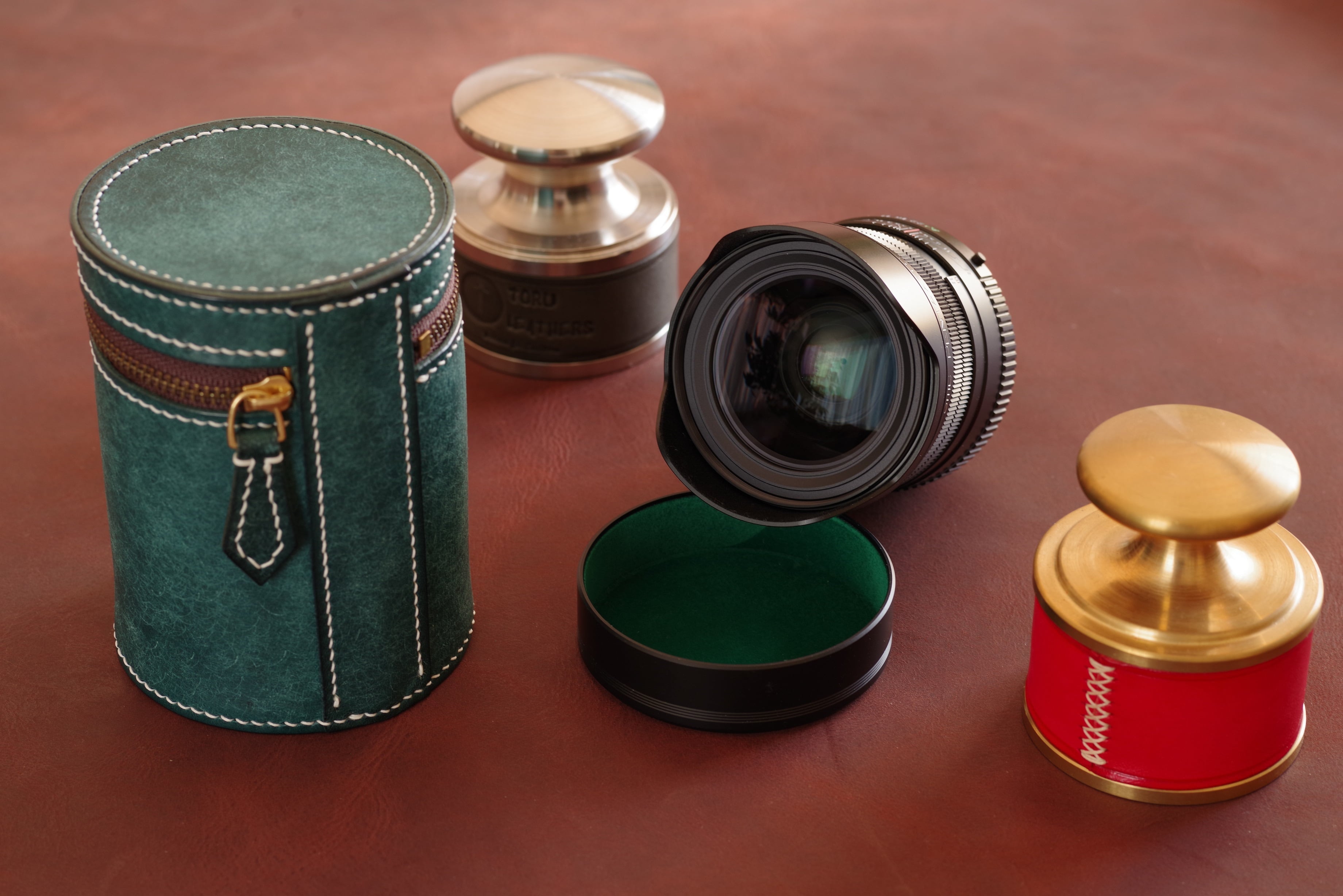 カメラ交換レンズケース | Toru Leathers