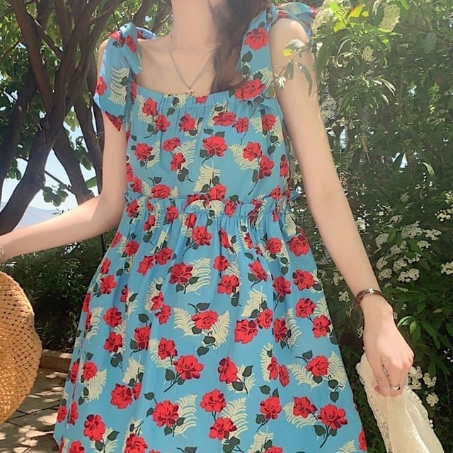 花柄ミニワンピース ワンピース ミニ丈 花柄 肩リボン ノースリーブ