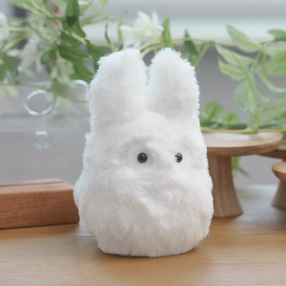 となりのトトロ ぬいぐるみ Sサイズ（なかよし小トトロ/0736） | す