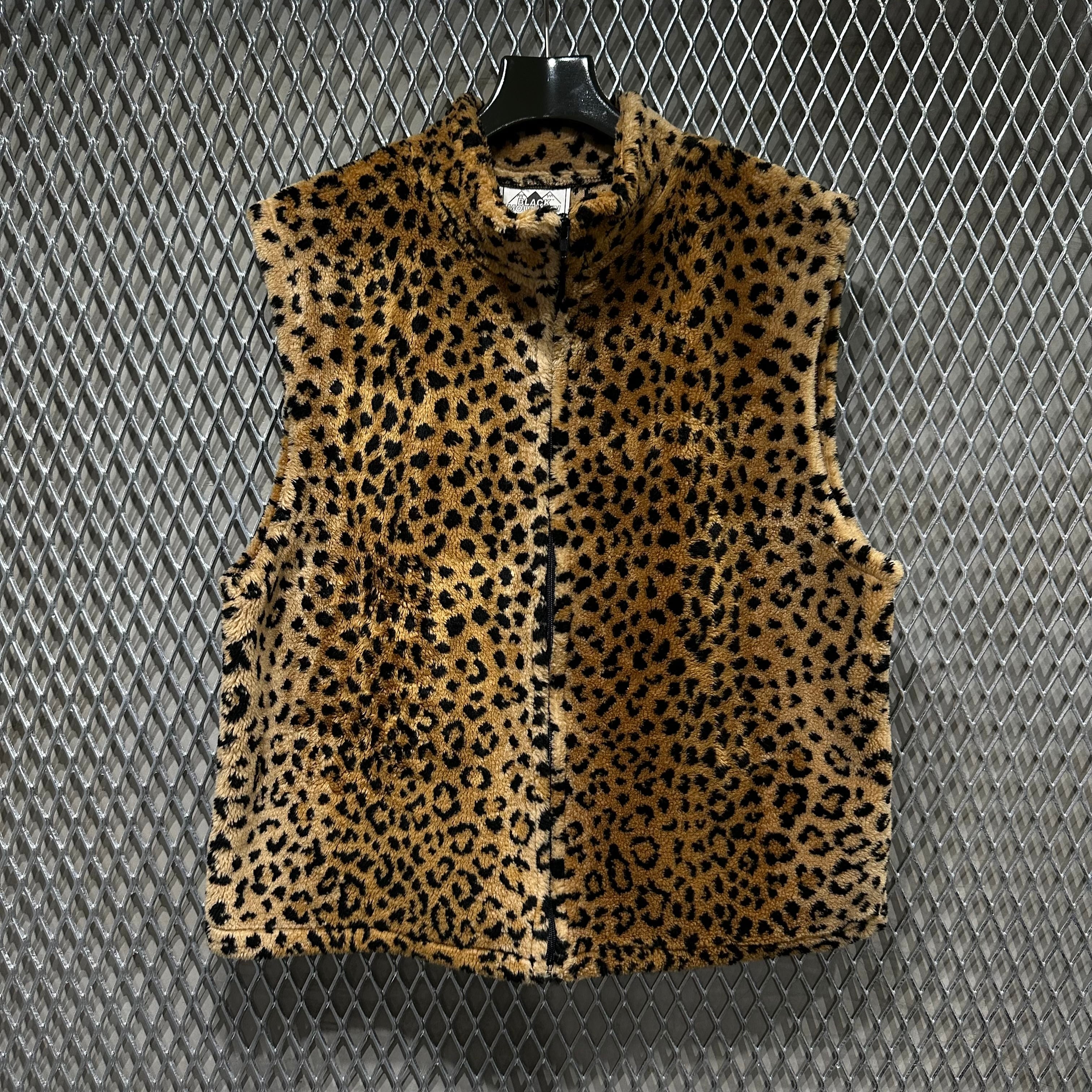BLACK MOUNTAIN】Leopard Vest USA製 | the Holic vintage clothing