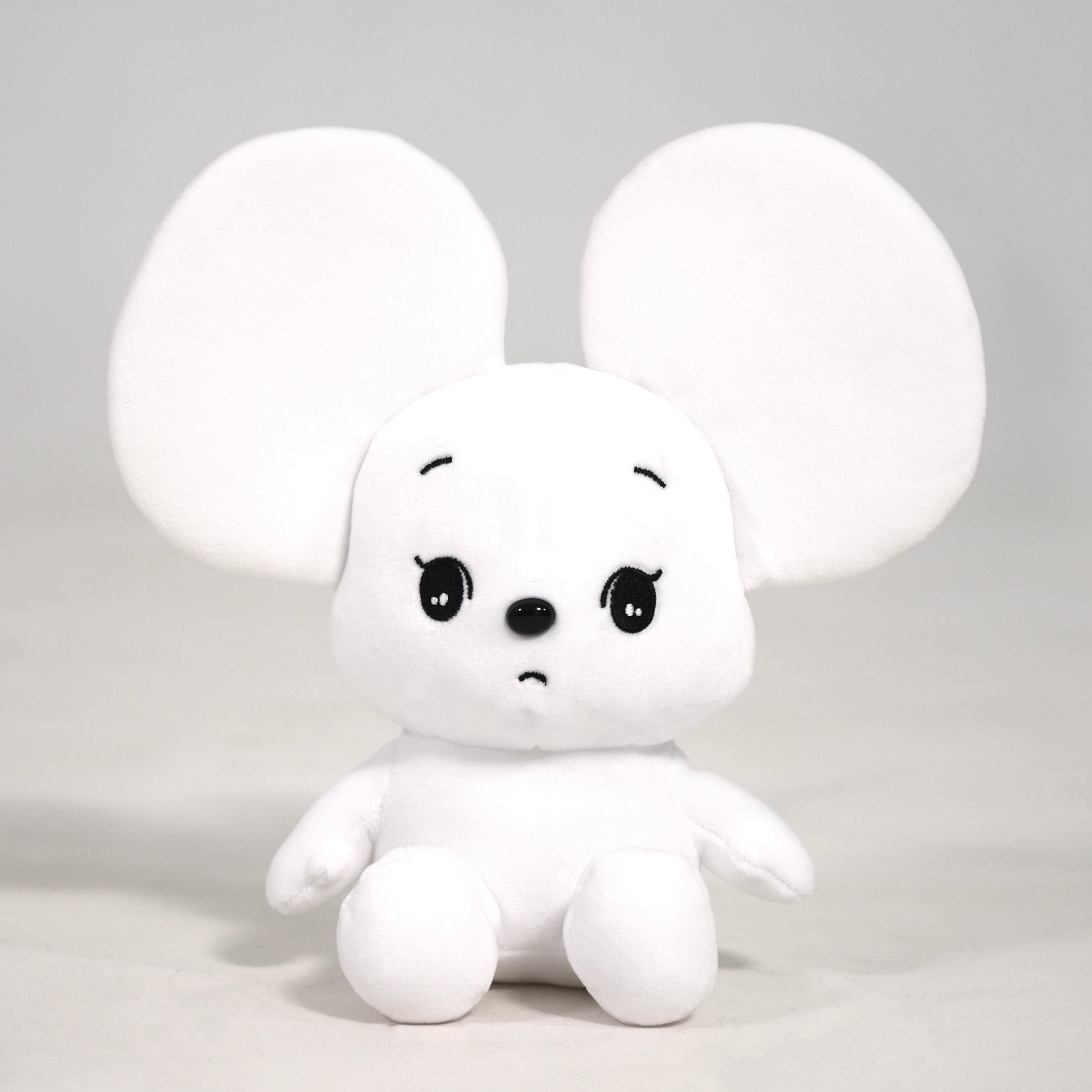 シラタマちゃんのぬいぐるみ | YURI ICHIMURA 〜レトロでポップな雑貨