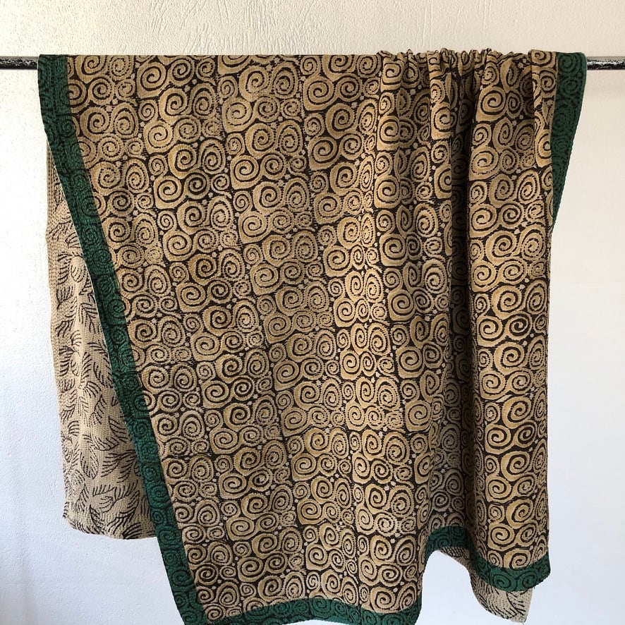 vintage block print kantha quilt swirl 泥染ブロックプリントカンタ