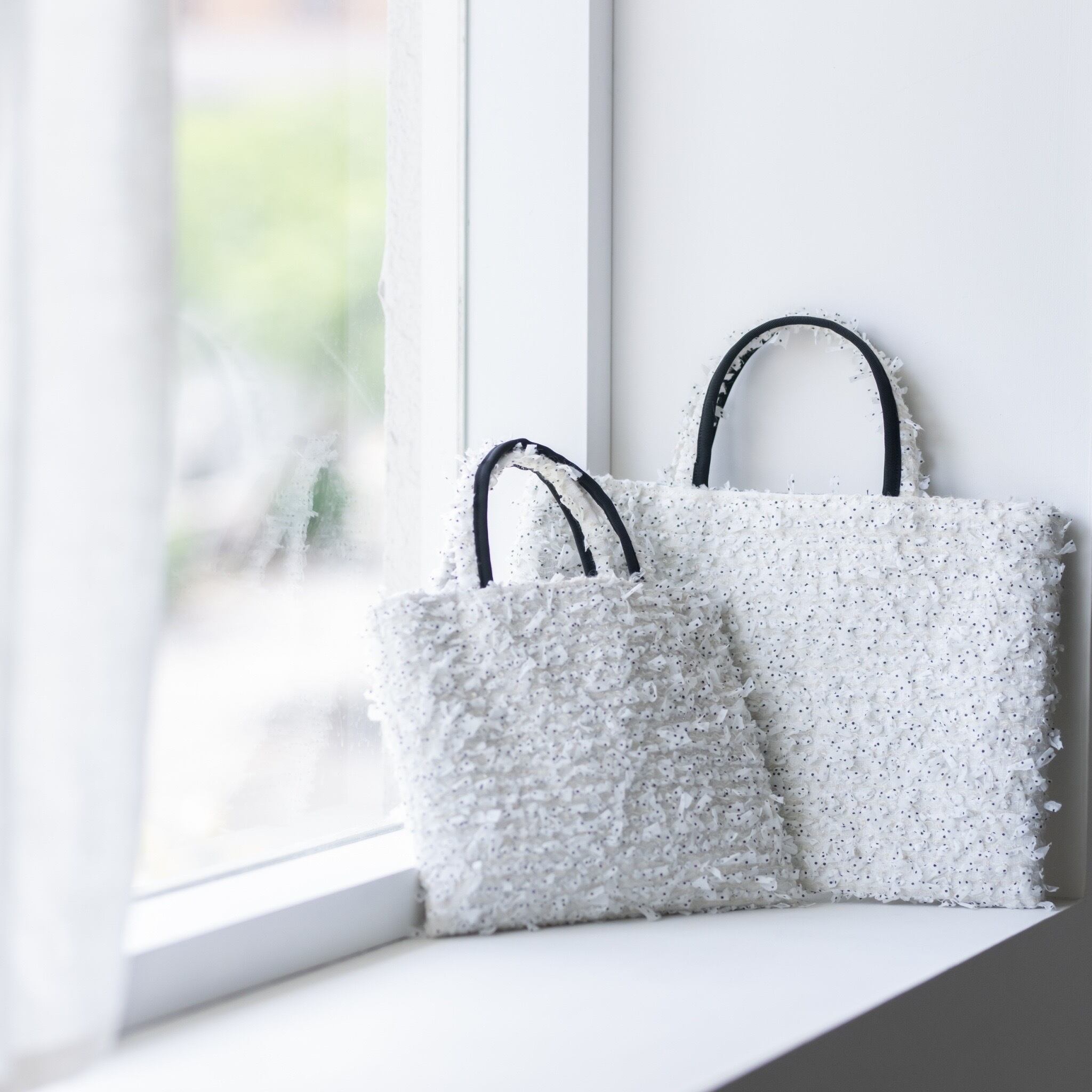 BIBI bag. “MIDDLE” tweed Dot ribbon | B I B I soeurs. OFFICIAL