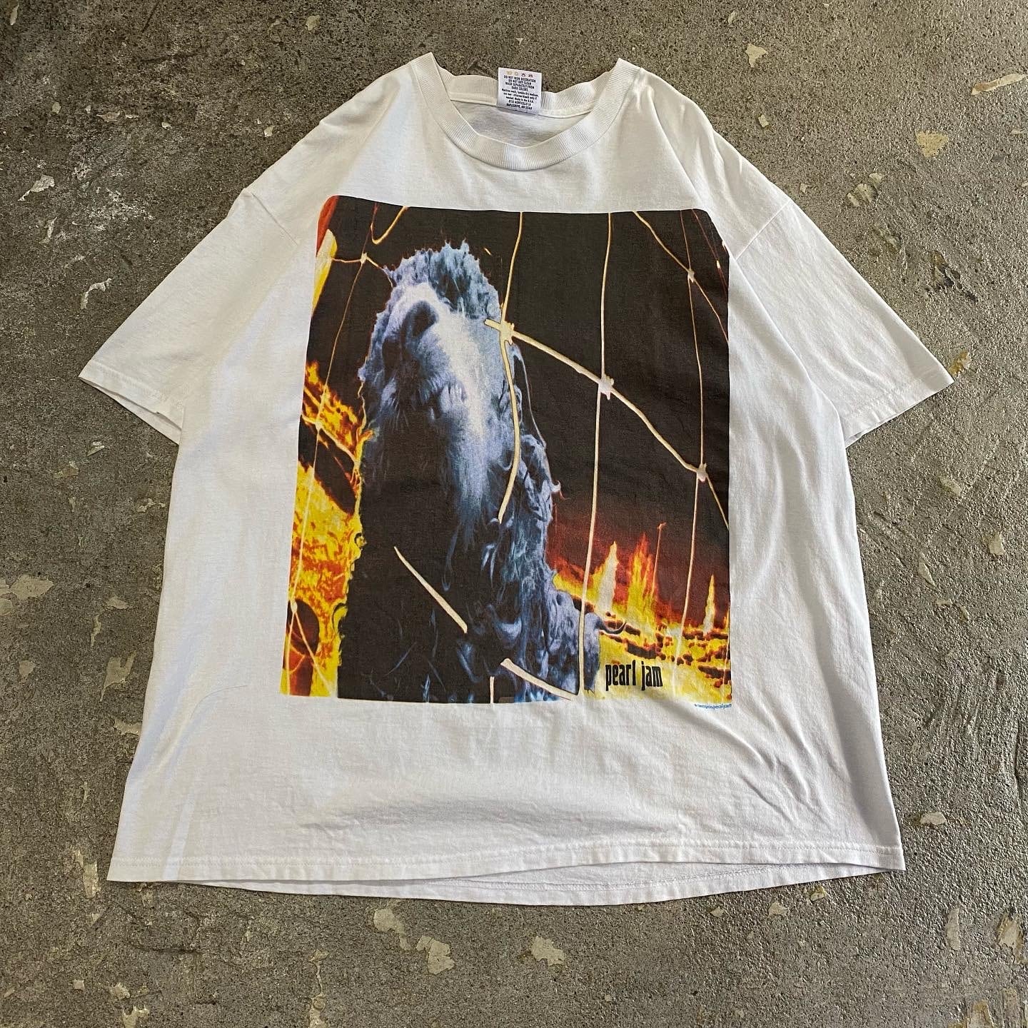 90s Pearl Jam T-shirt | What'z up